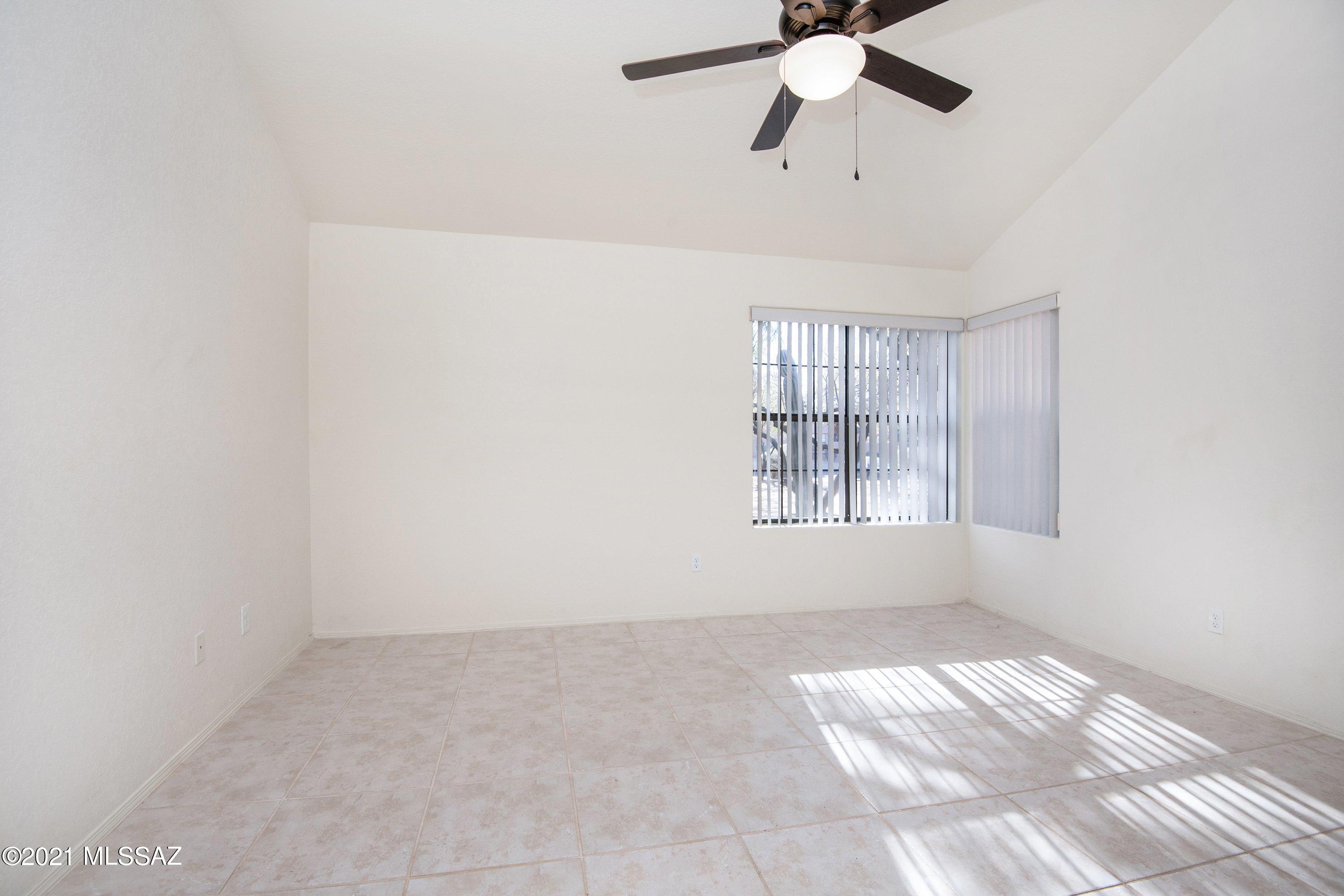 Ventana De Sabino North (1-127) - Residential Lease