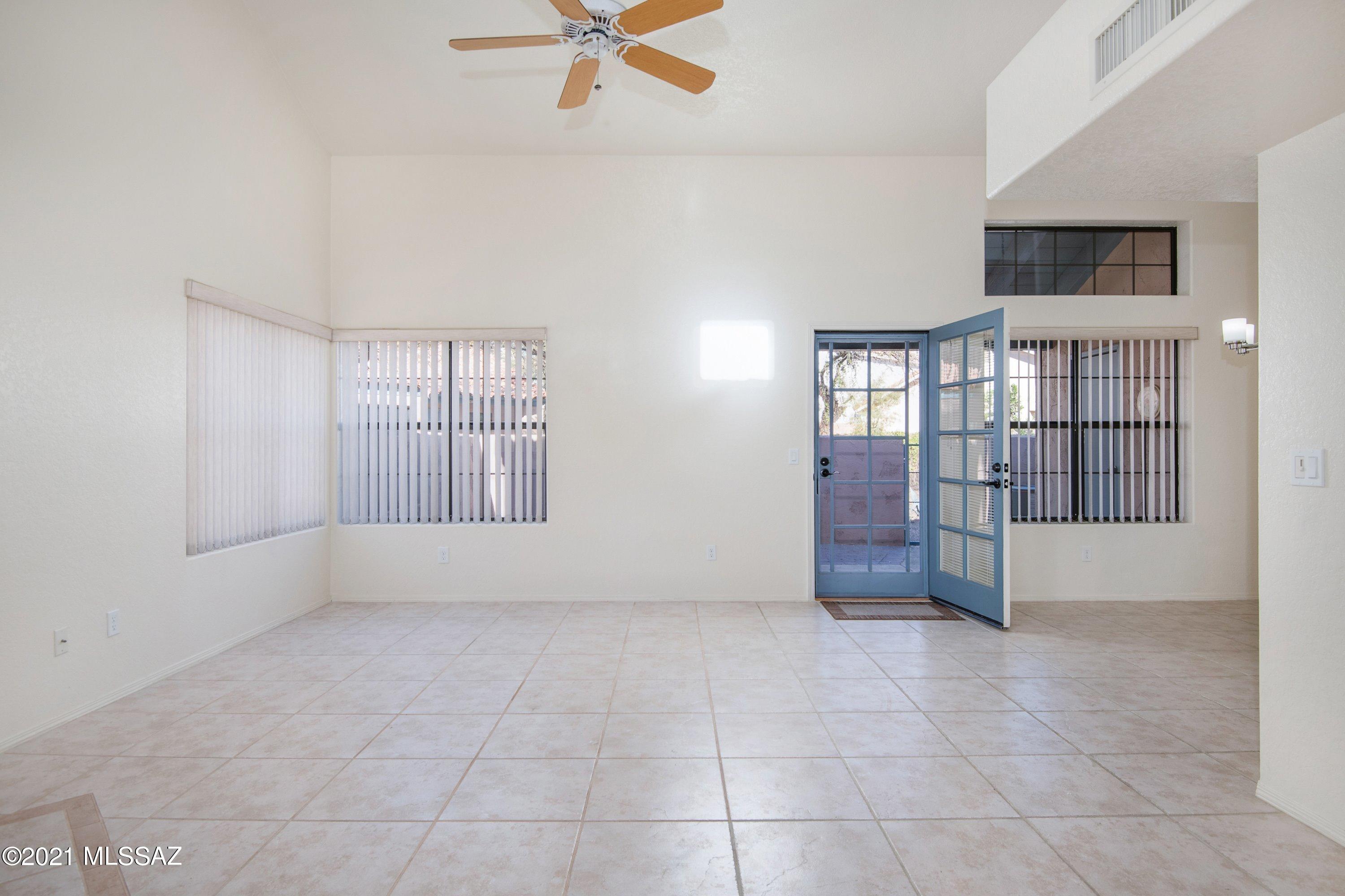 Ventana De Sabino North (1-127) - Residential Lease