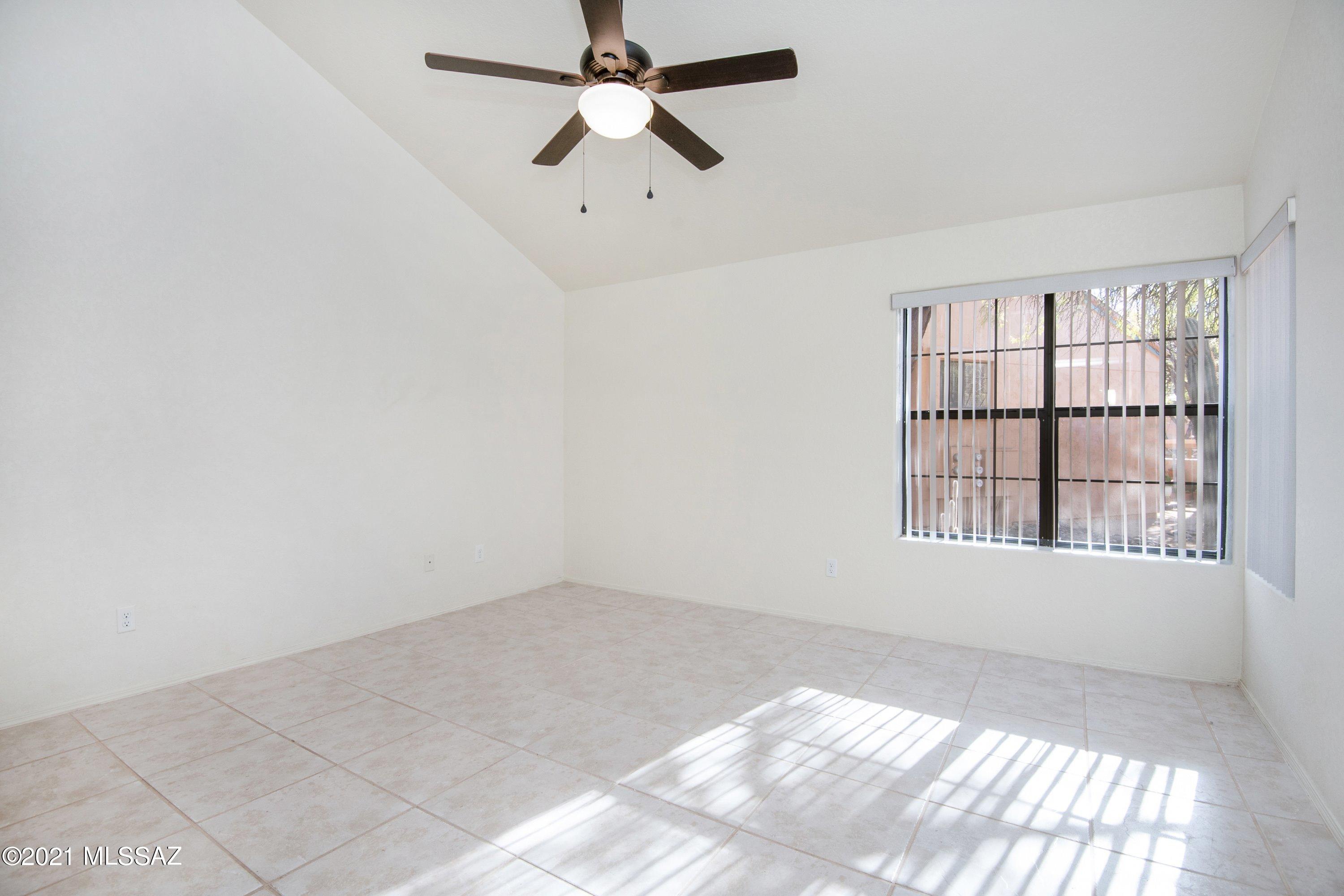 Ventana De Sabino North (1-127) - Residential Lease