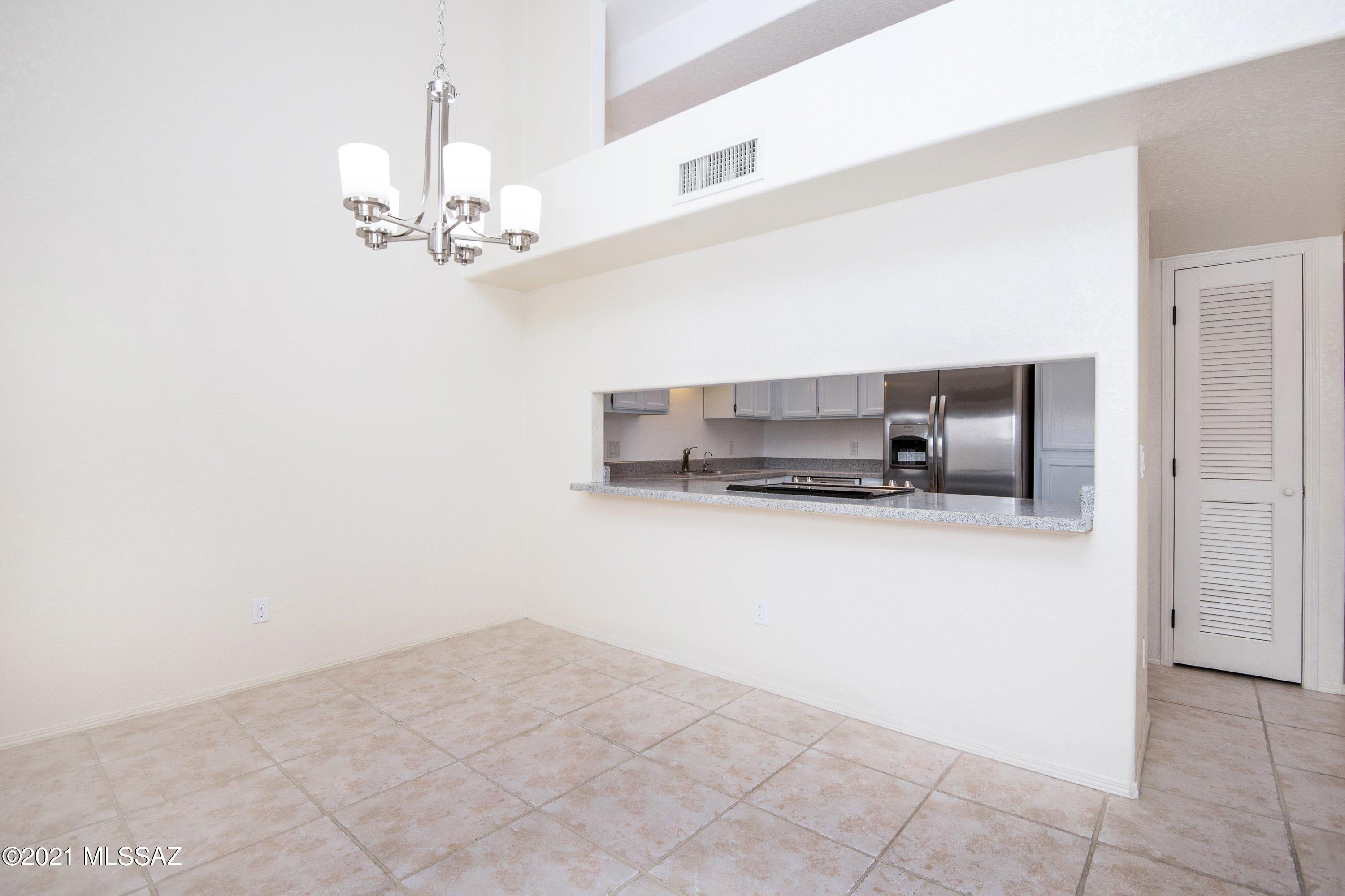 Ventana De Sabino North (1-127) - Residential Lease