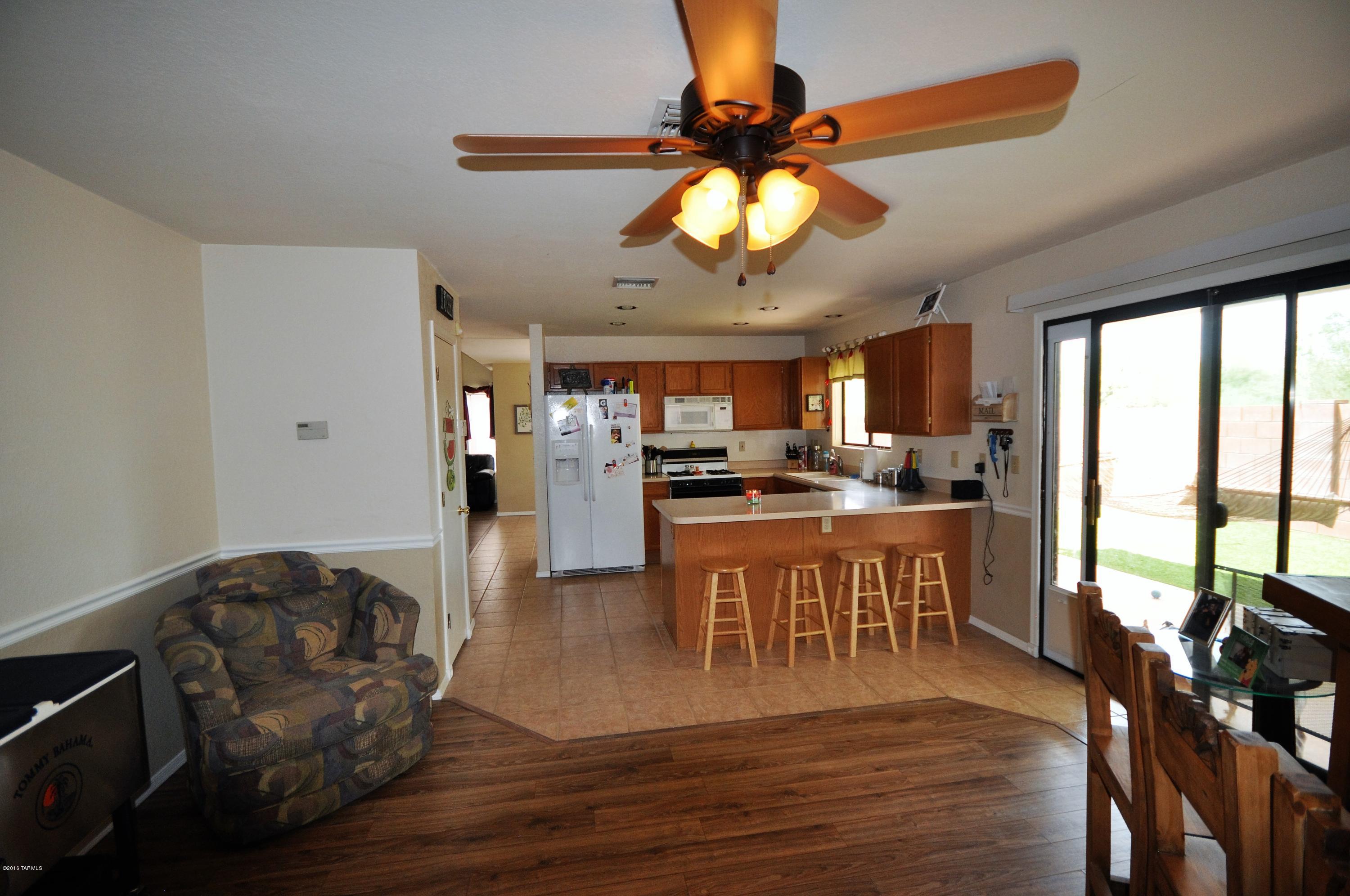 Country Club(1-221) - Residential