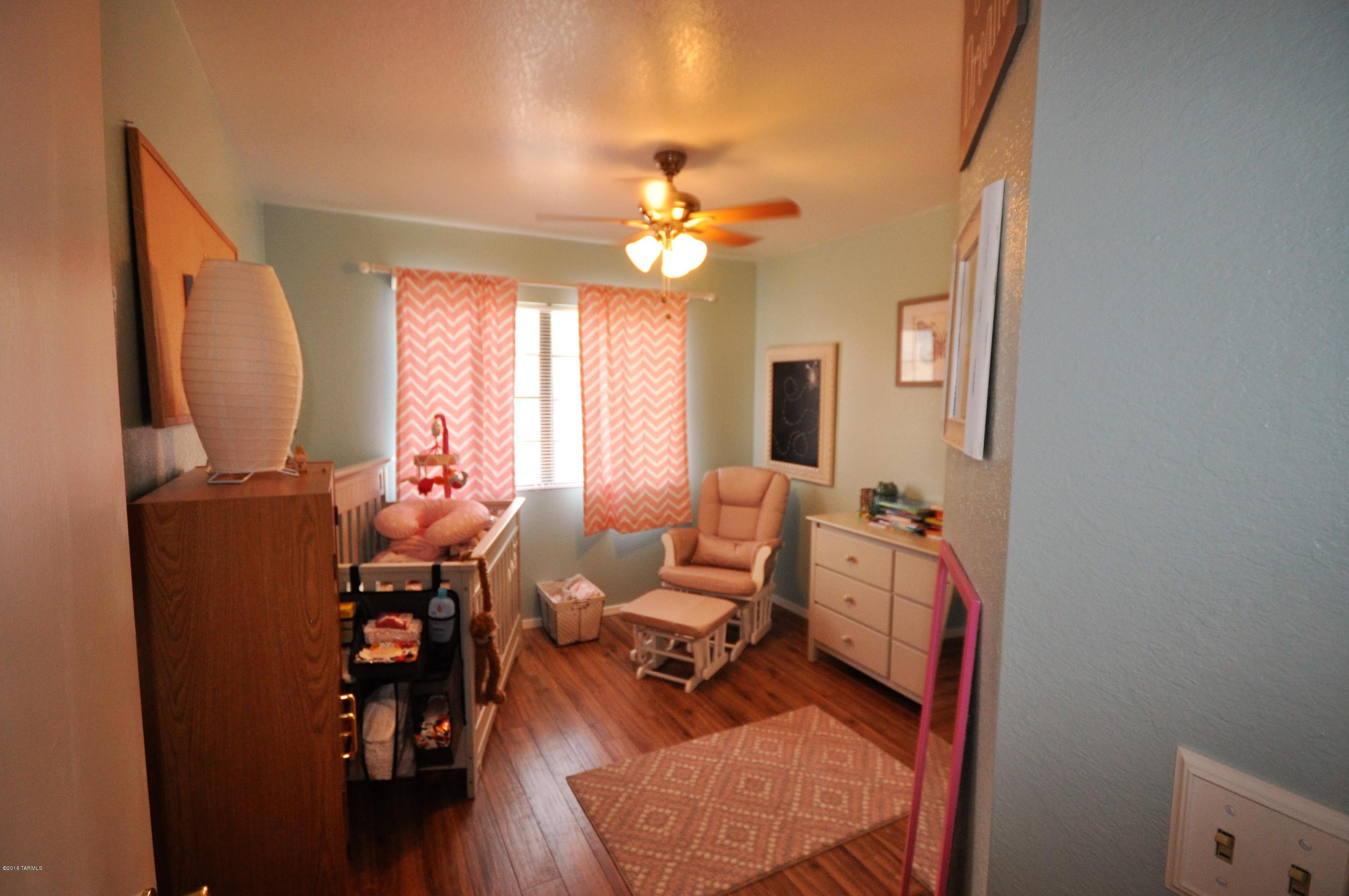 Country Club(1-221) - Residential