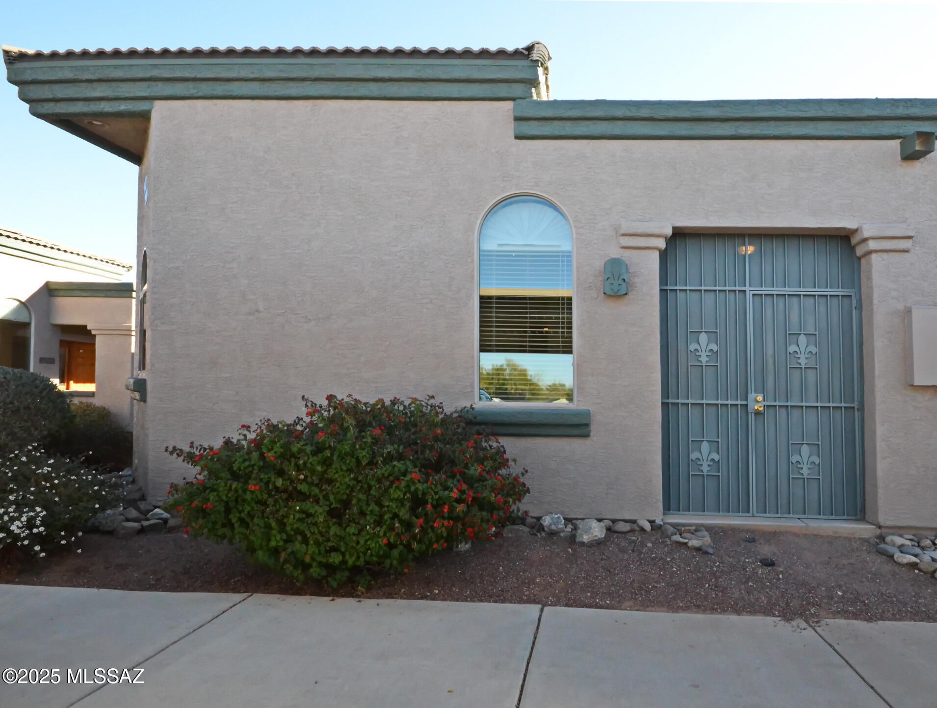 Kinney Village (1-112) - Residential