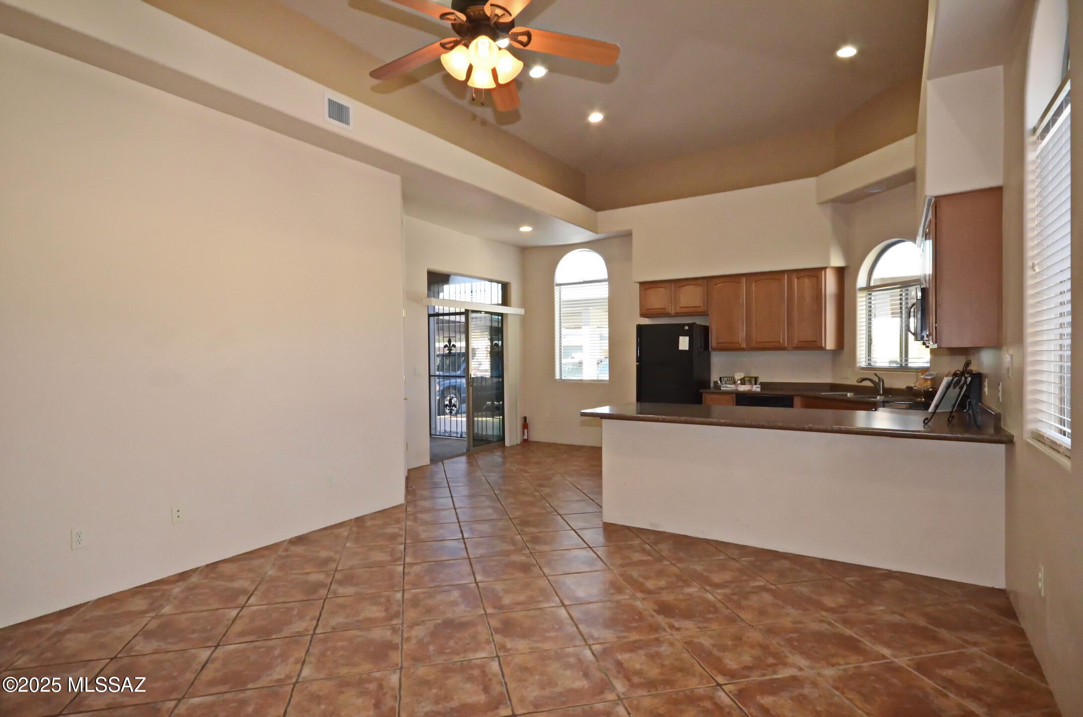 Kinney Village (1-112) - Residential