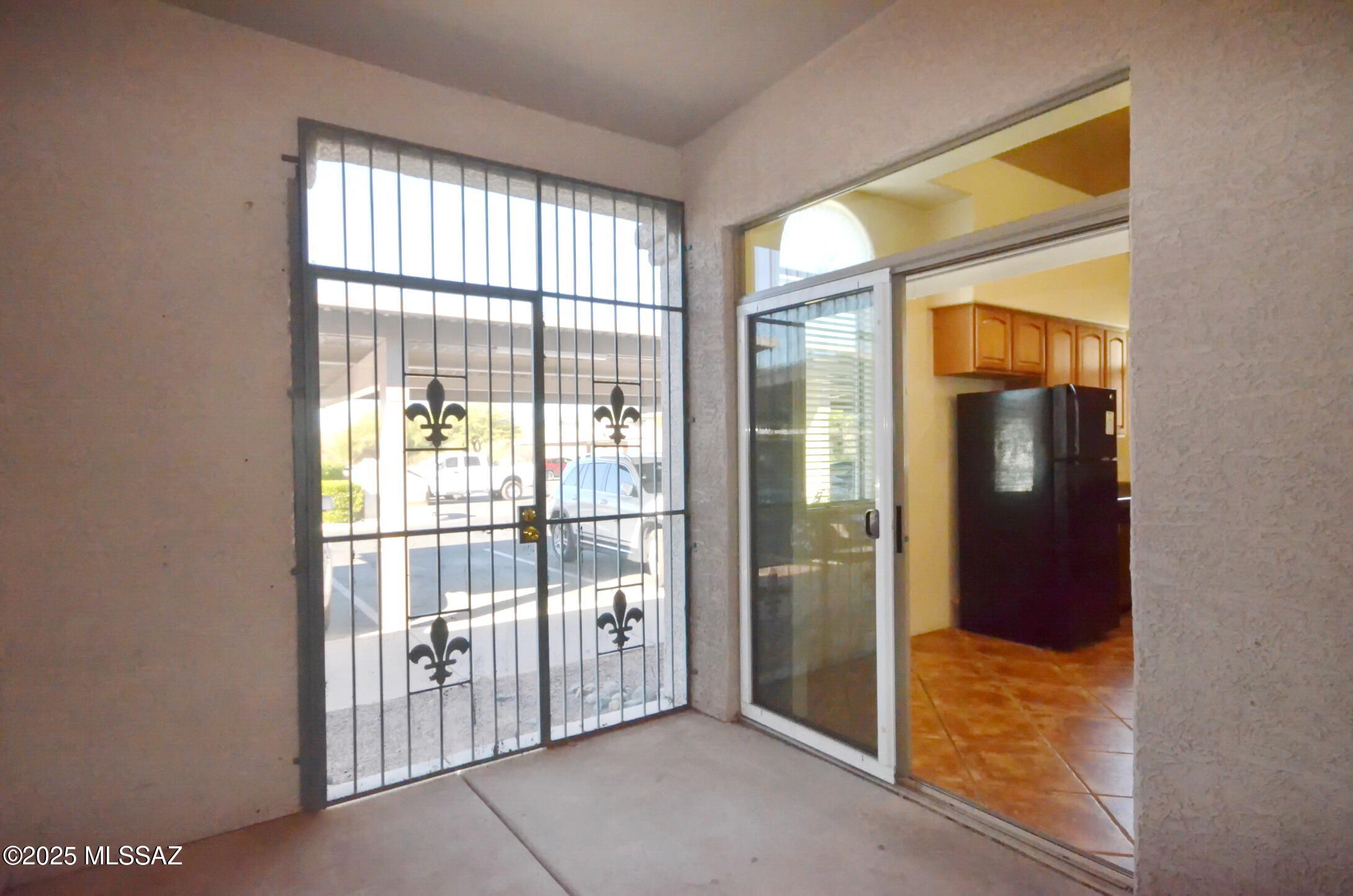 Kinney Village (1-112) - Residential