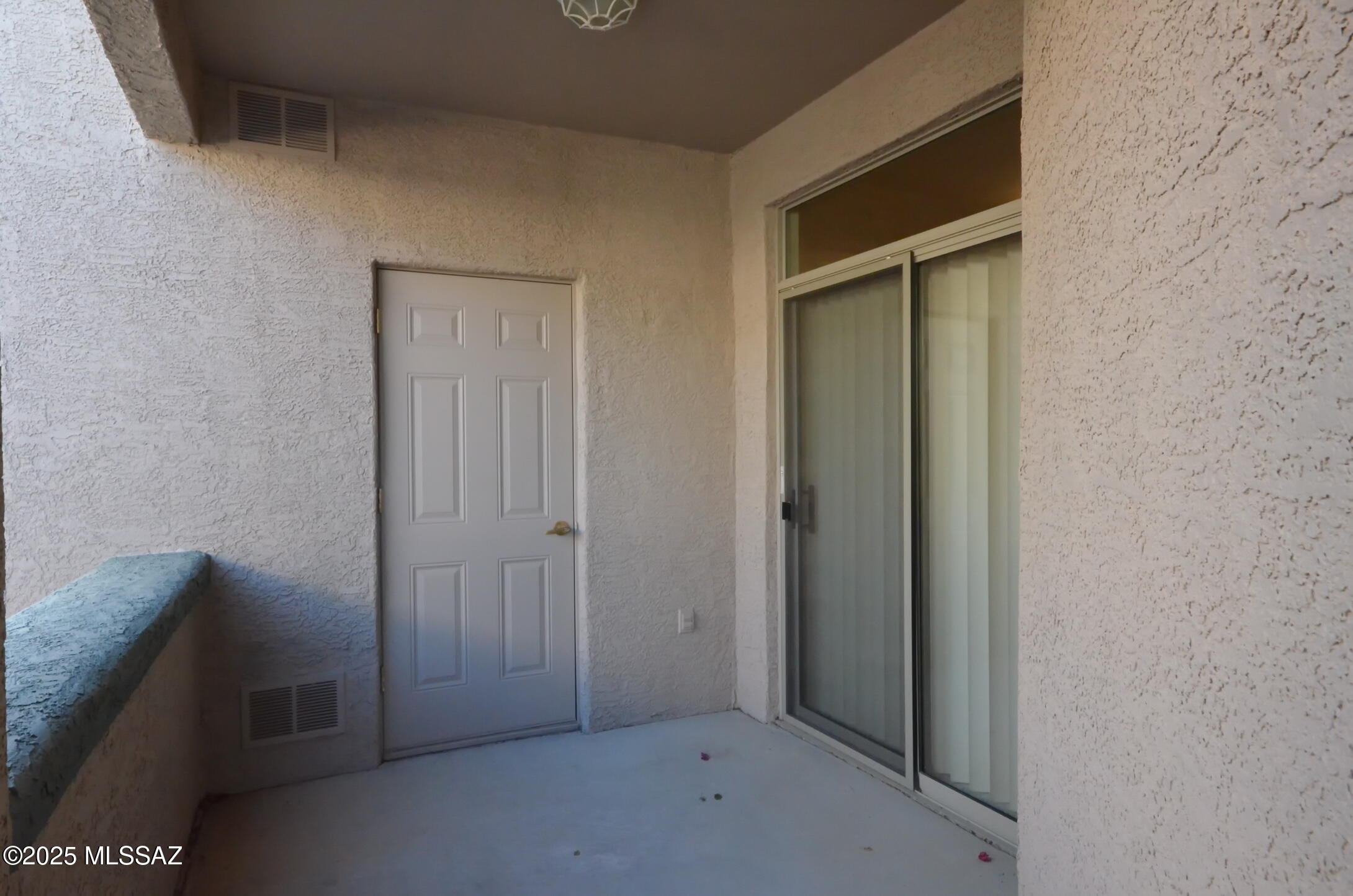 Kinney Village (1-112) - Residential