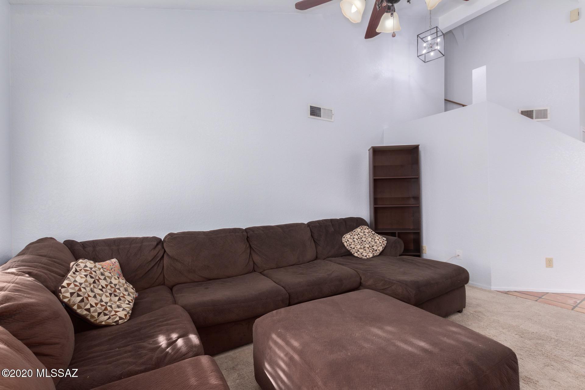 Rancho Tranquilo Este (1-60) - Residential