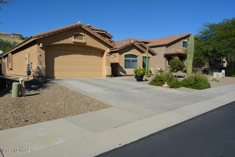 Eagle Crest - Residential