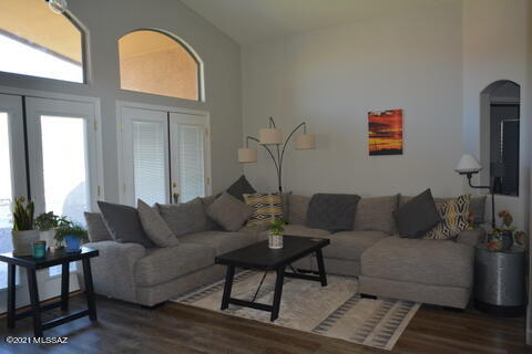 Eagle Crest - Residential