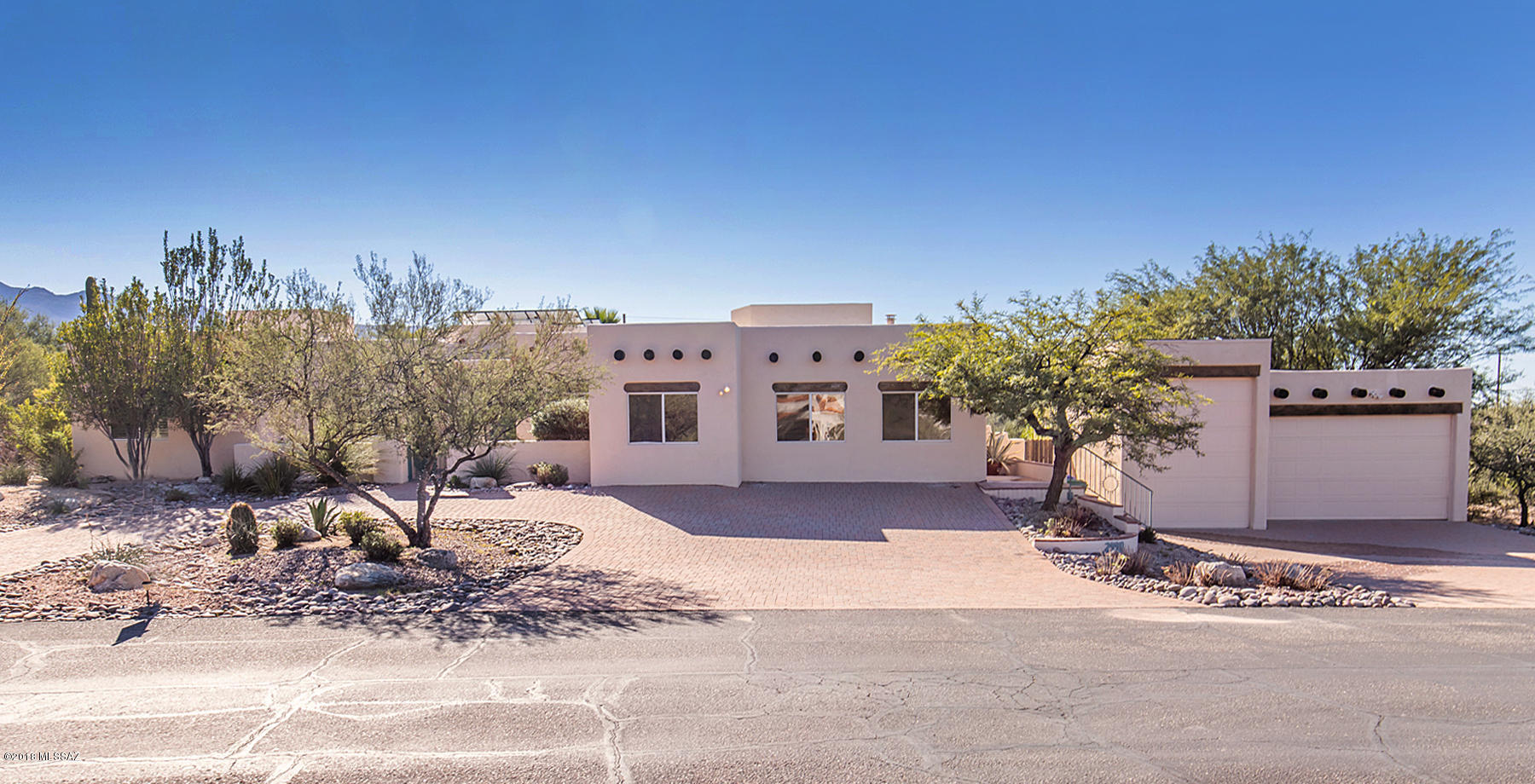 Loma De La Vista Verde (1-38) - Residential
