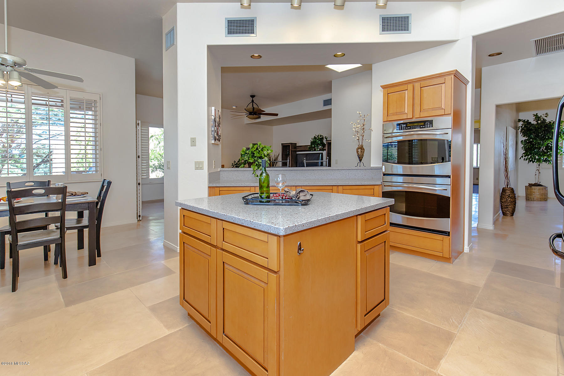 Loma De La Vista Verde (1-38) - Residential