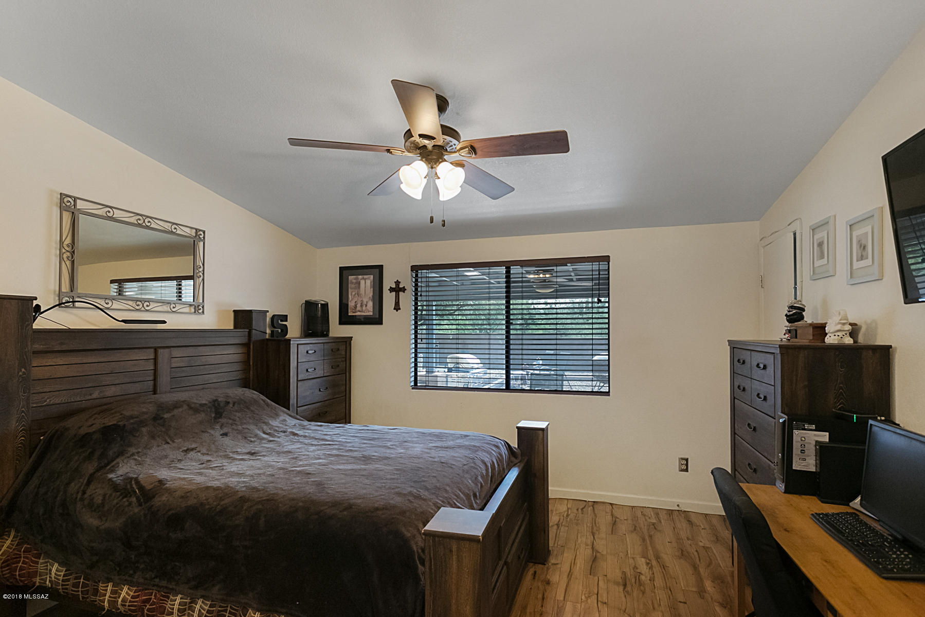Rancho Sierra  (1-100) - Residential