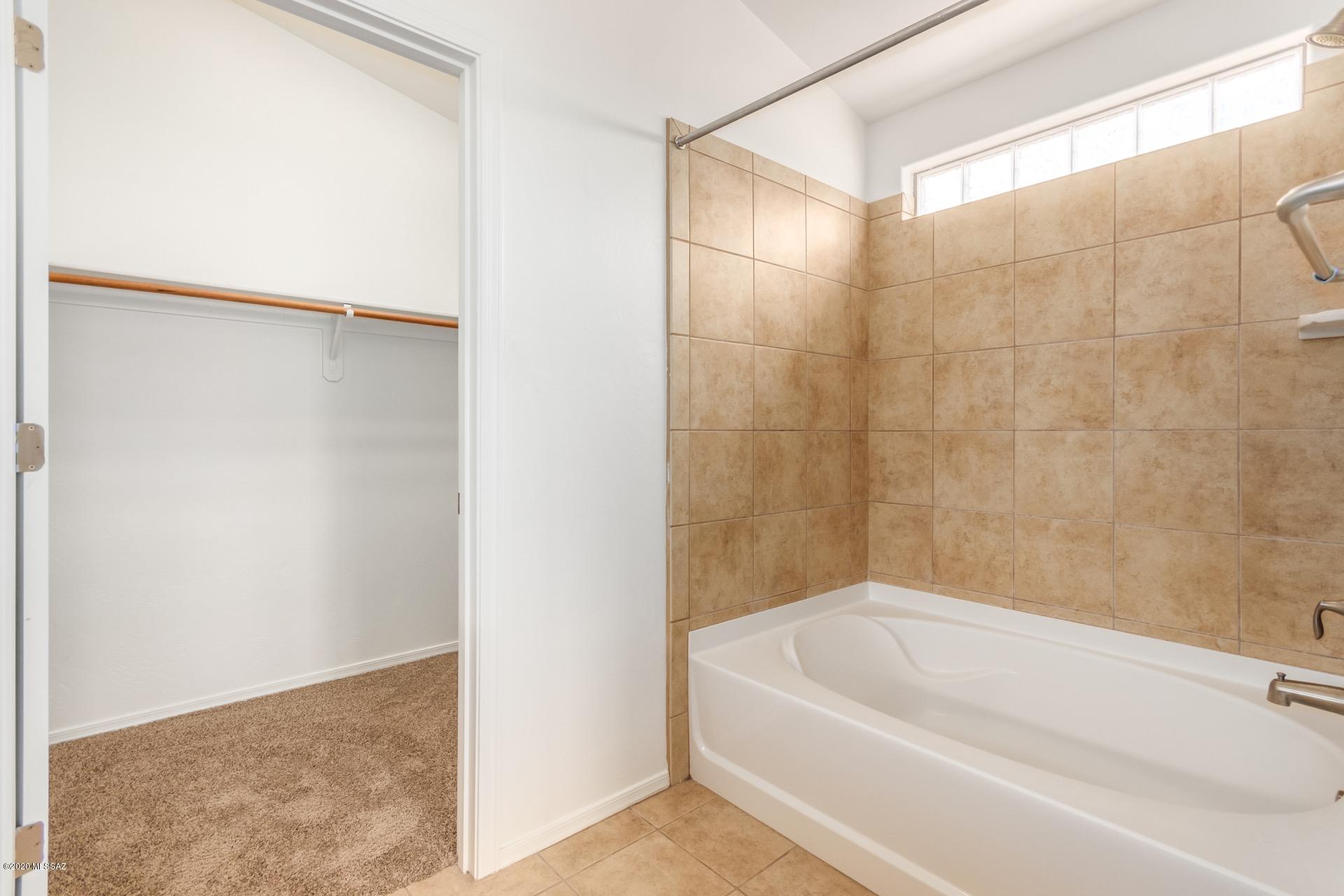 Oasis Santa Rita (1-298) - Residential