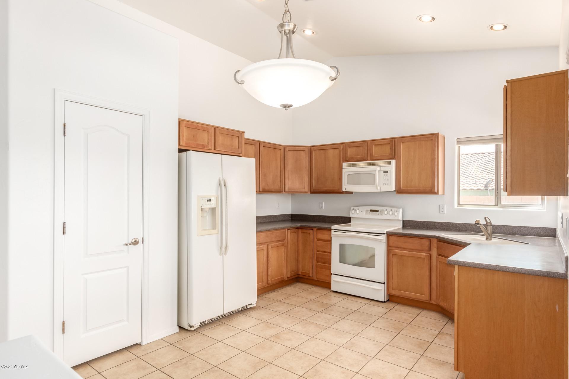 Oasis Santa Rita (1-298) - Residential
