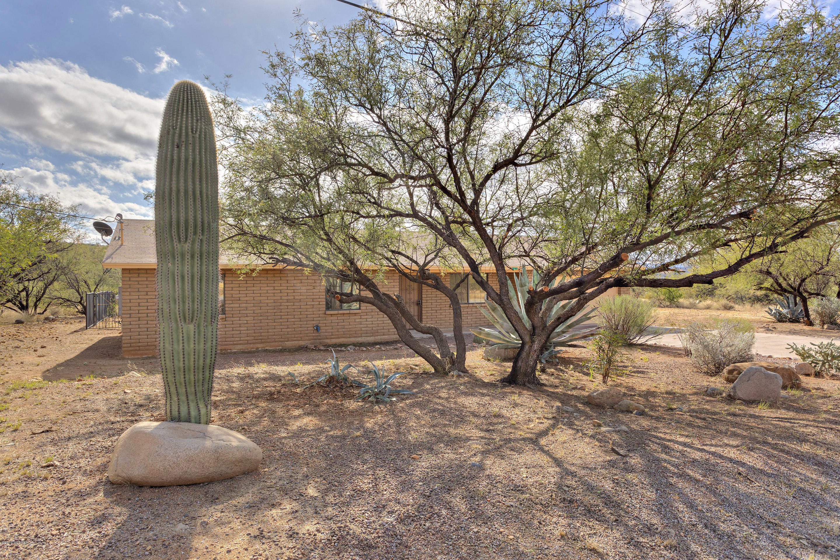 Rio Rico Ranchettes 17 - Residential