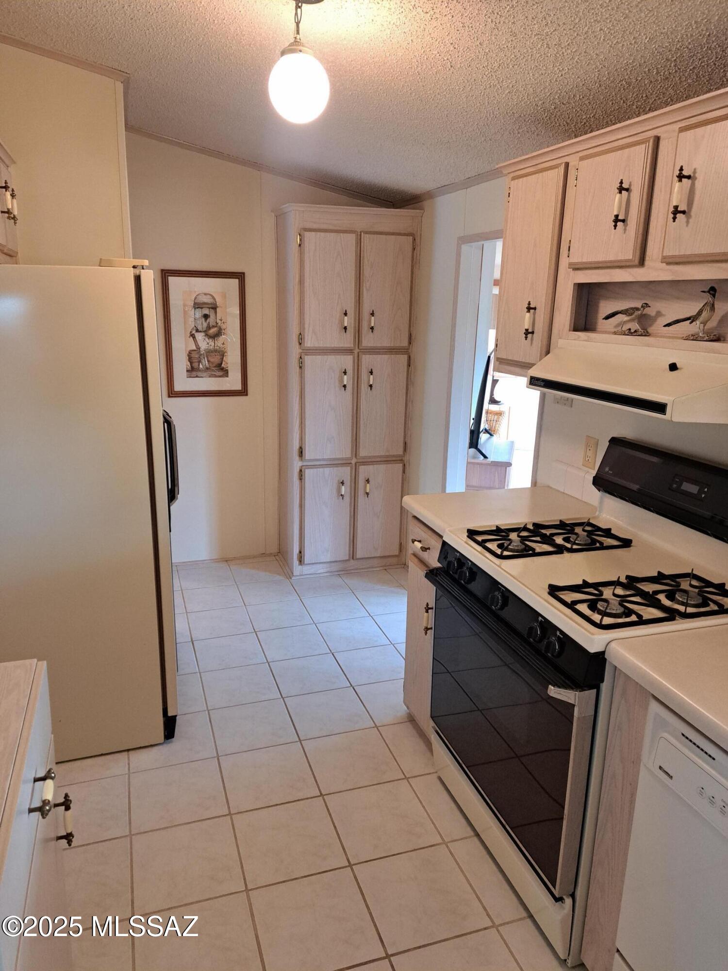Tucson Estates (1-192) - Residential