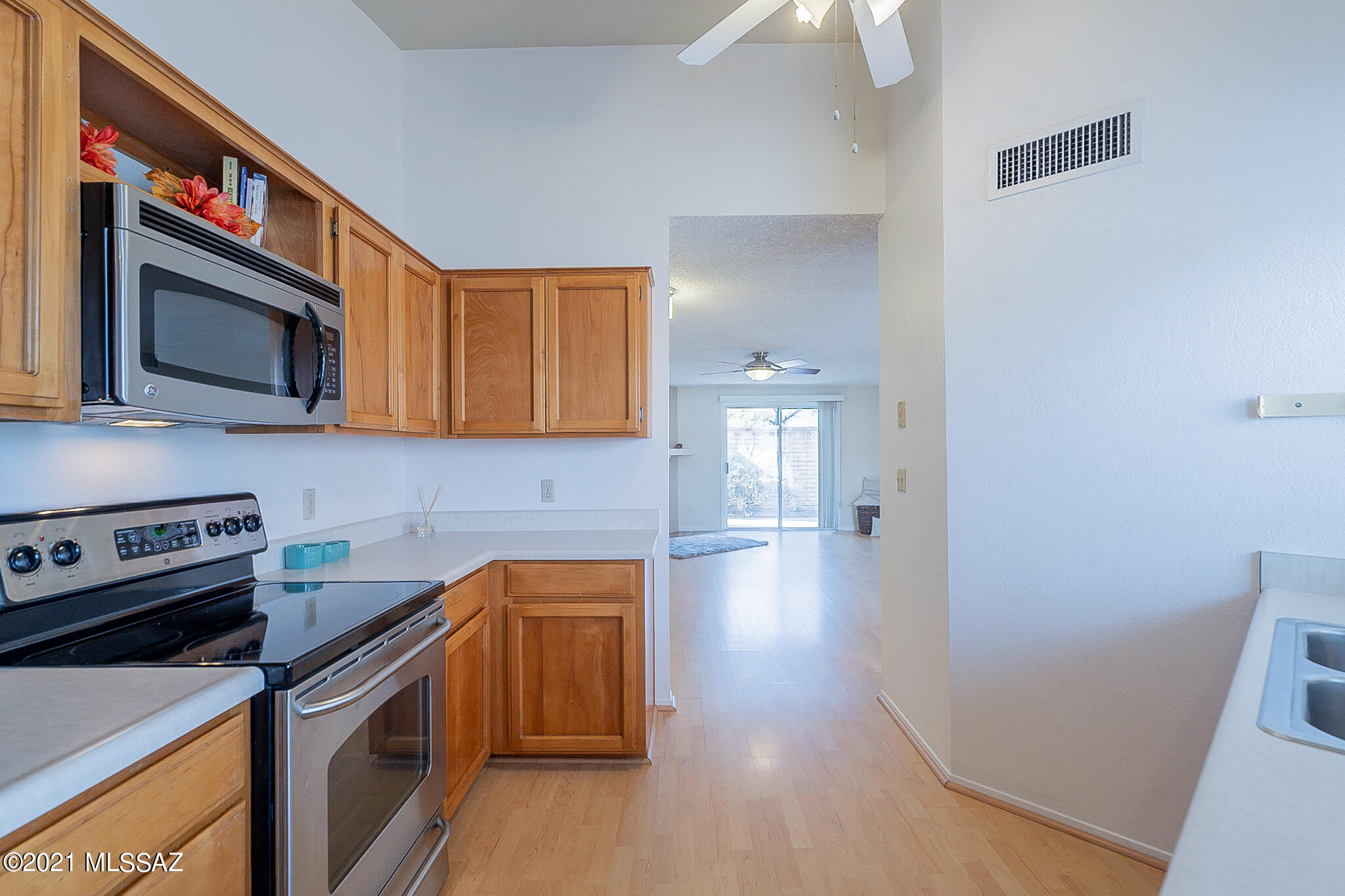 McCormick PlaceTwnhms Blk III (1-71) - Residential