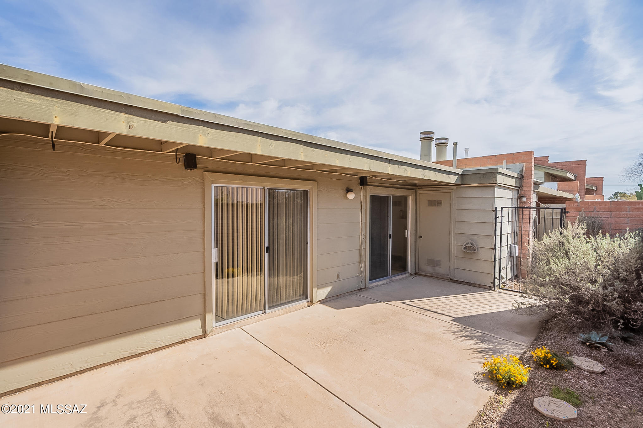 McCormick PlaceTwnhms Blk III (1-71) - Residential