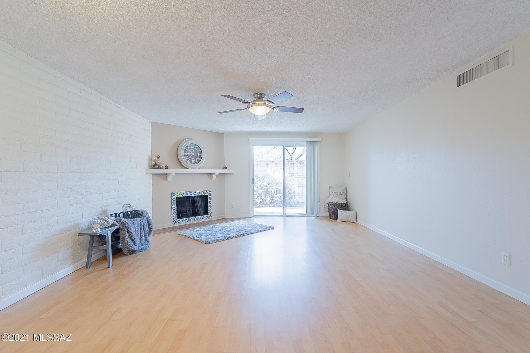 McCormick PlaceTwnhms Blk III (1-71) - Residential