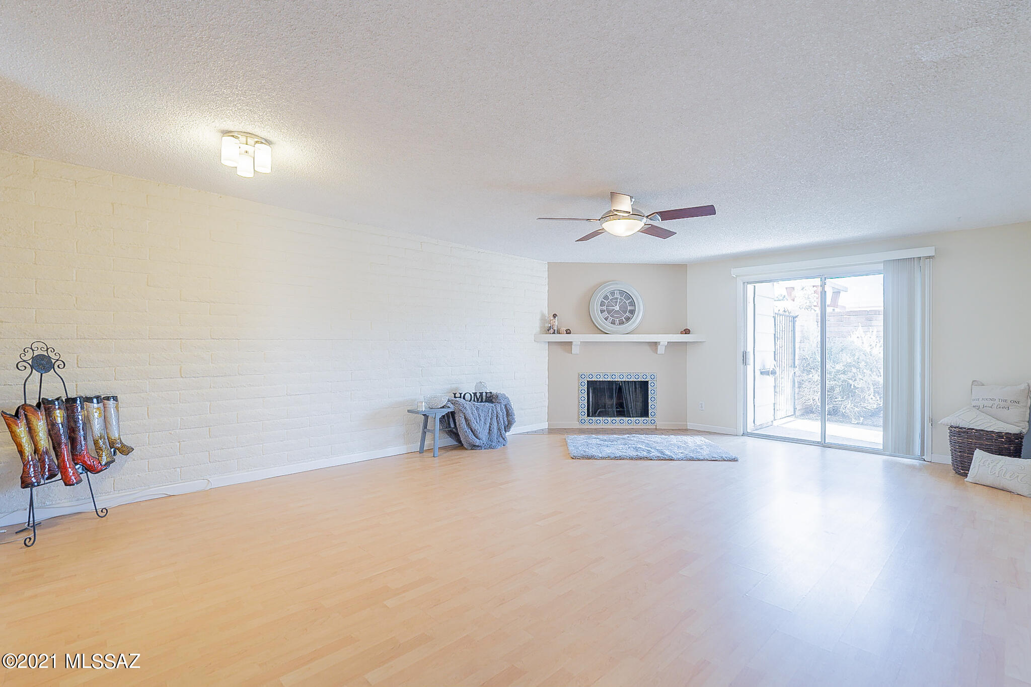 McCormick PlaceTwnhms Blk III (1-71) - Residential