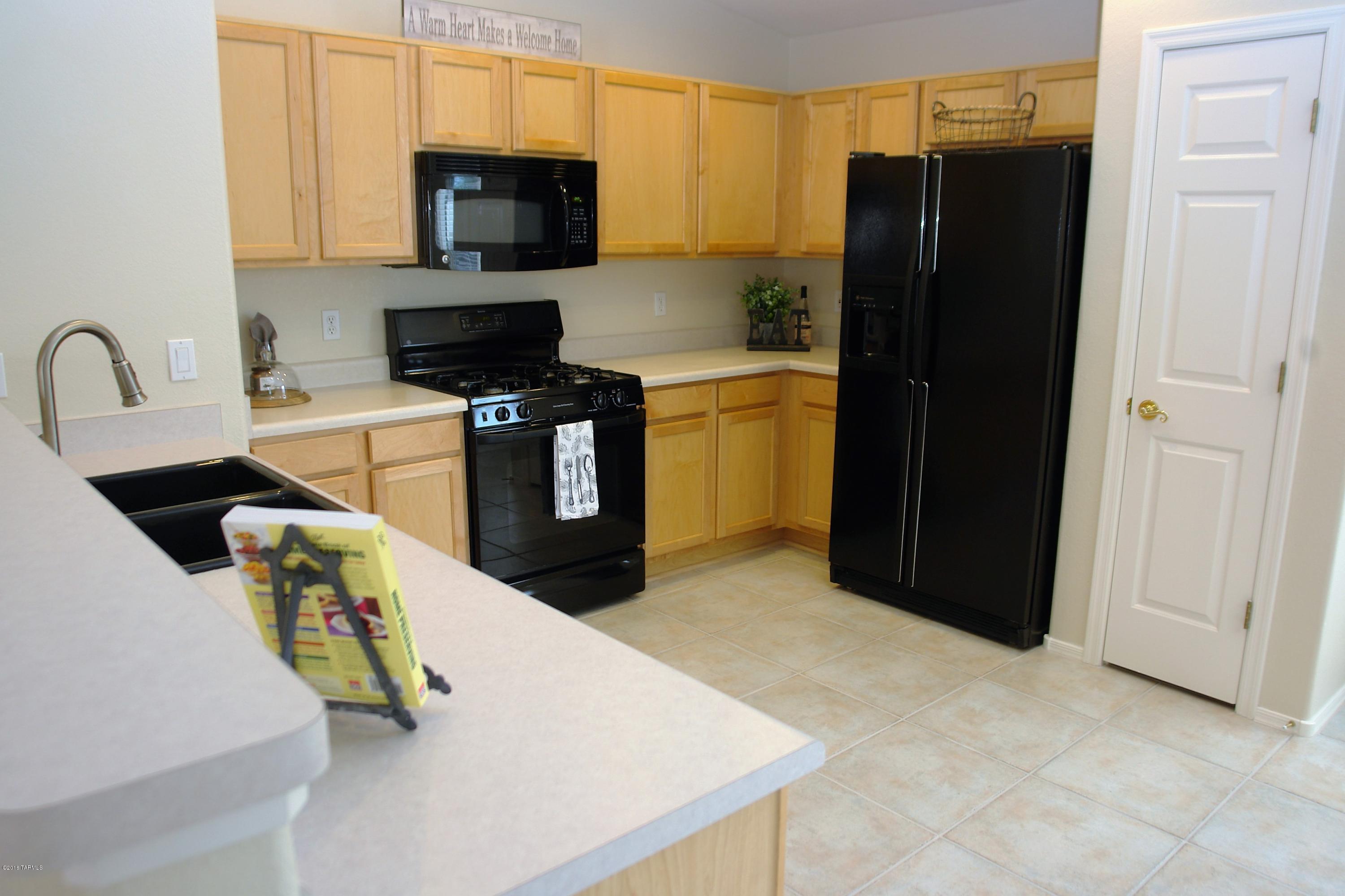 Desert Crossings at Rita Ranch (1-255) - Residential