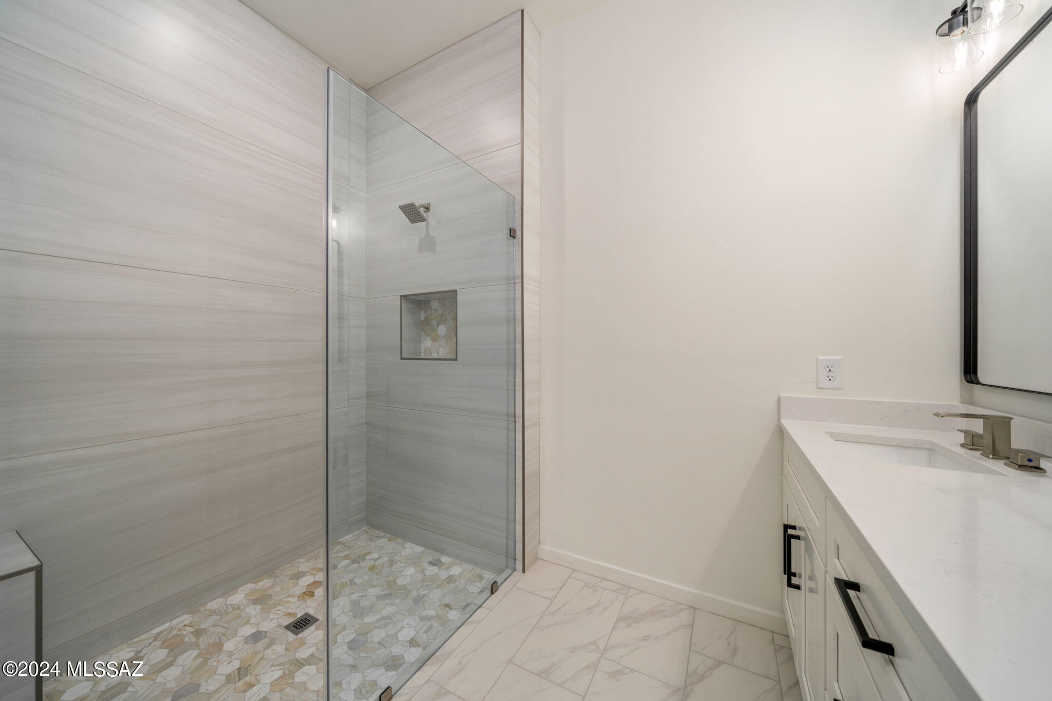 New Tucson Unit NO. 7 (1-159) - Residential