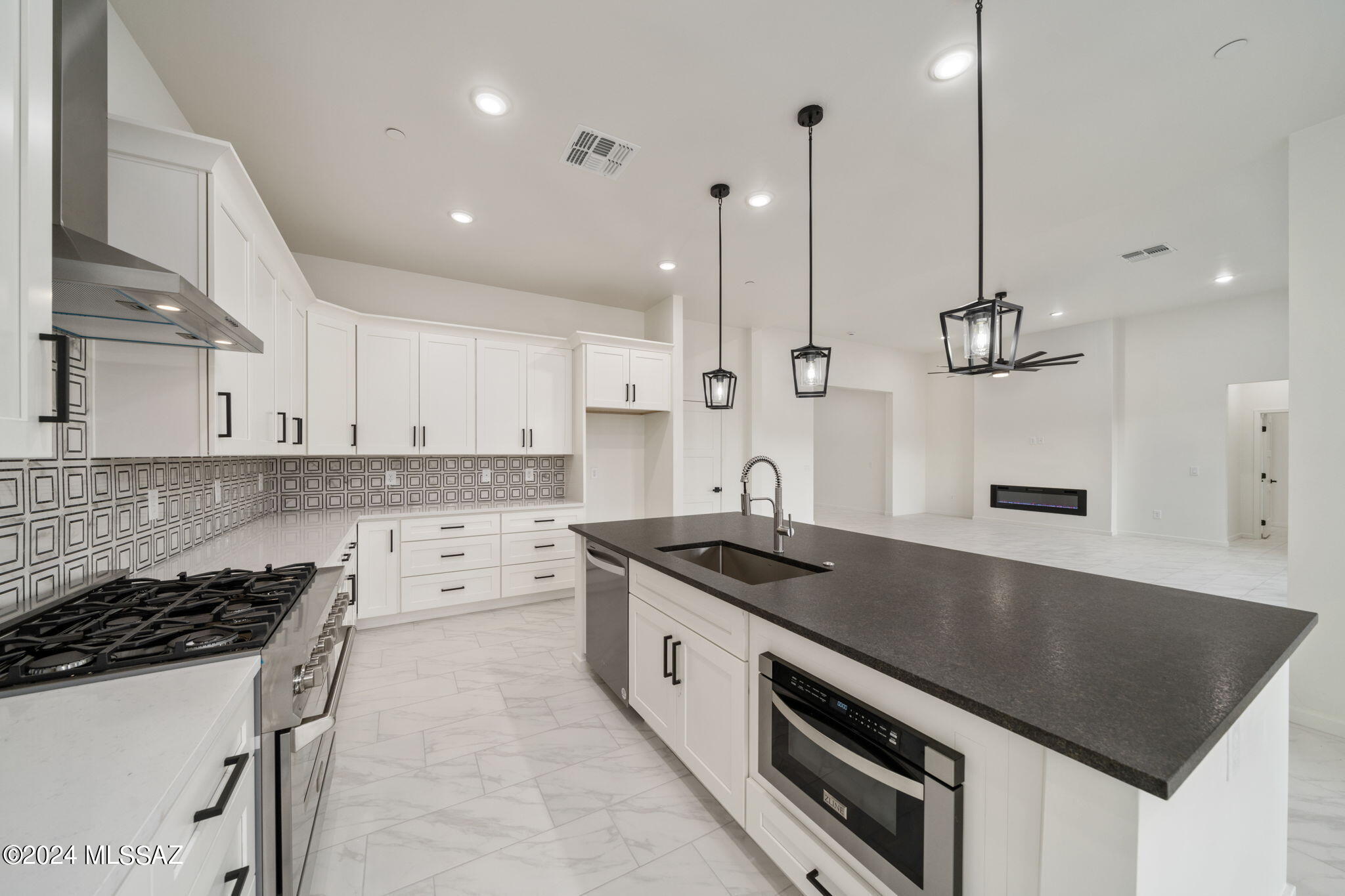 New Tucson Unit NO. 7 (1-159) - Residential
