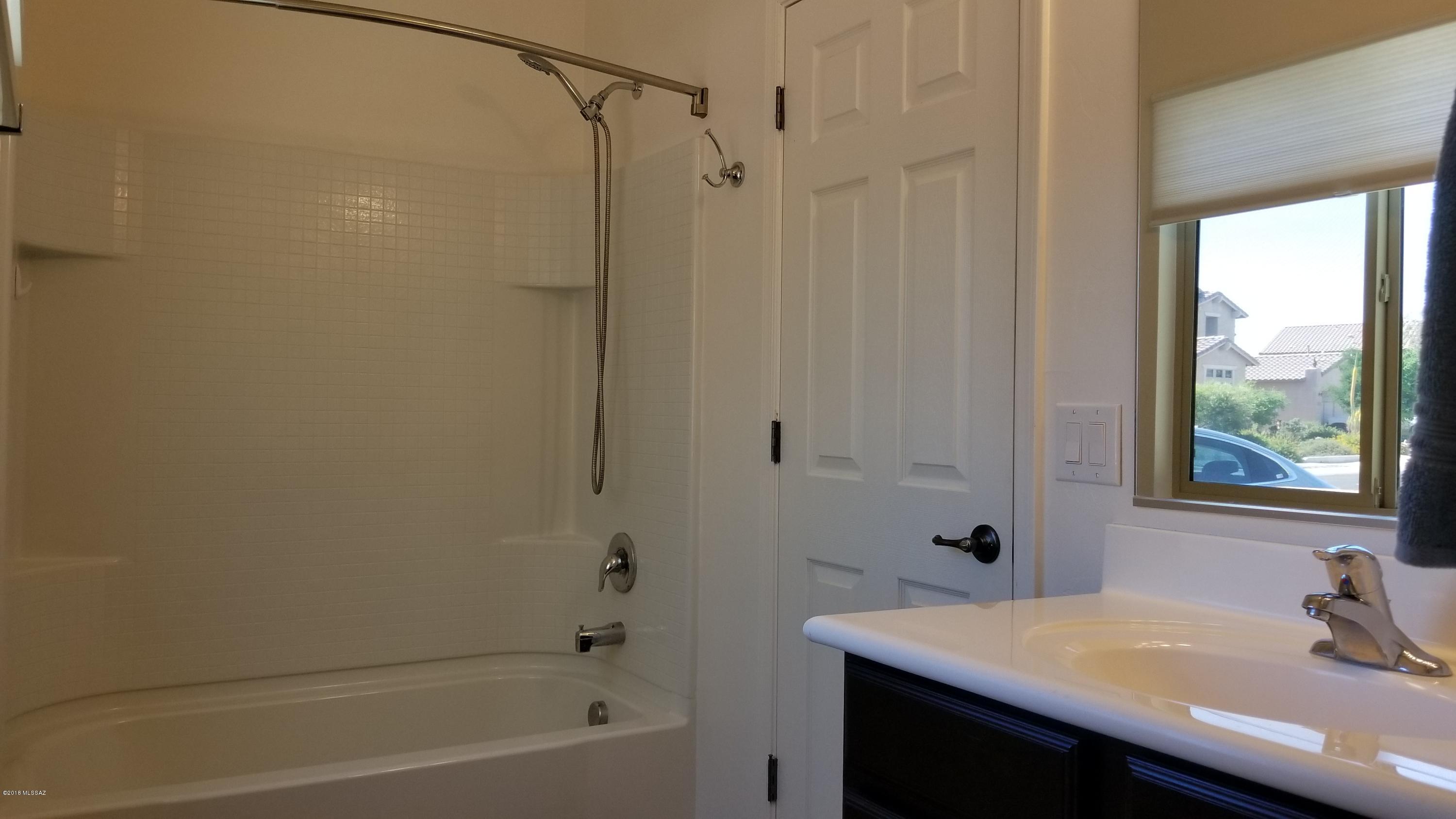 Rancho Vistoso NGHB 10 & 11 (1-360) - Residential Lease
