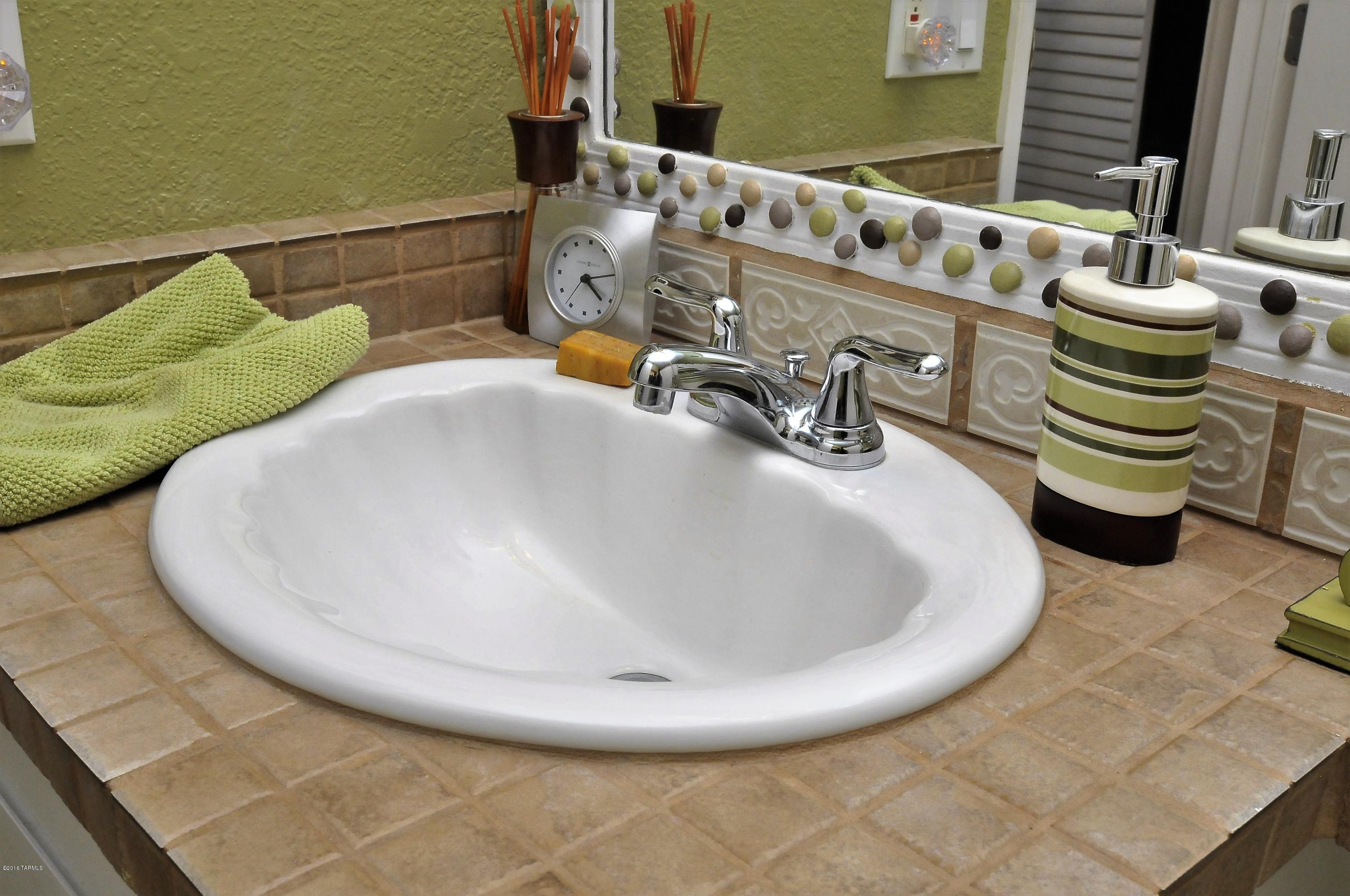 Coronado Place Condominiums II (Units 37-158) - Residential