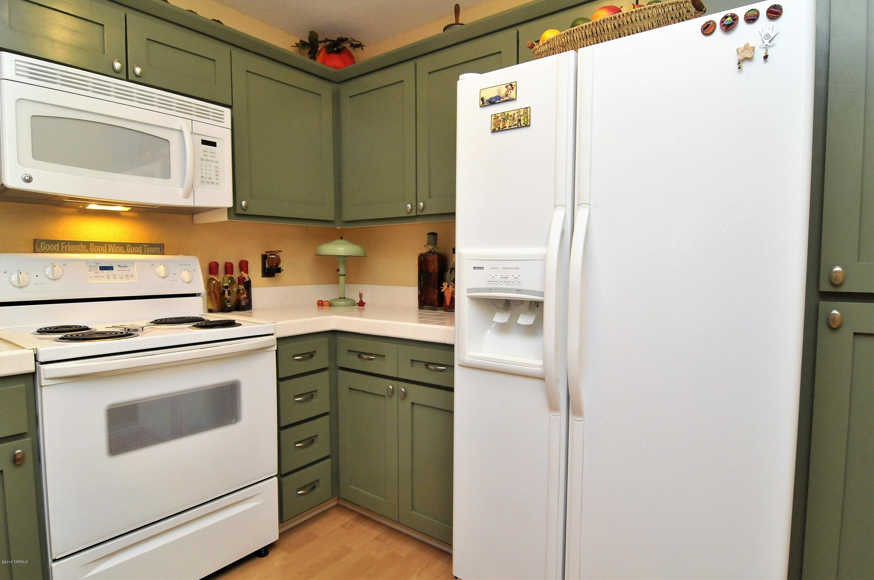 Coronado Place Condominiums II (Units 37-158) - Residential