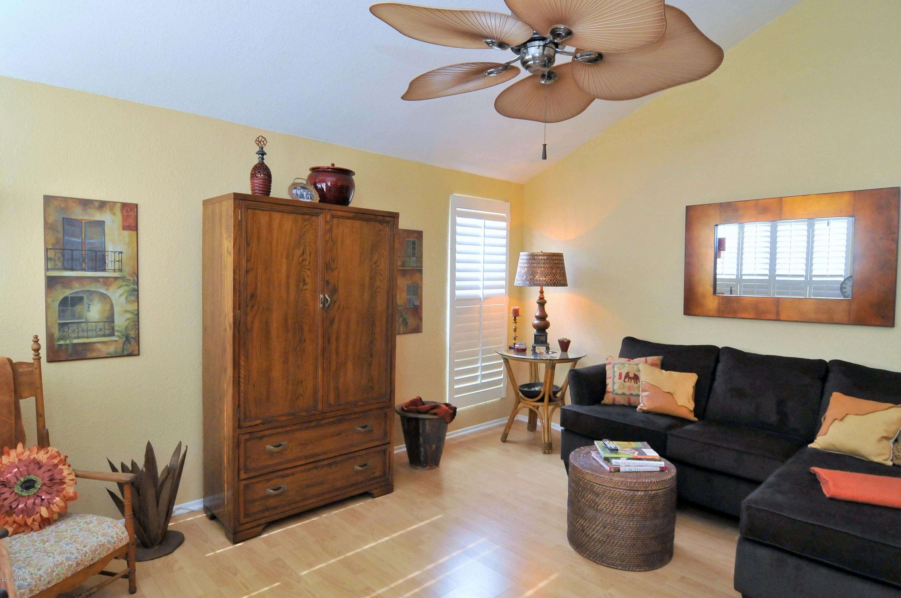 Coronado Place Condominiums II (Units 37-158) - Residential