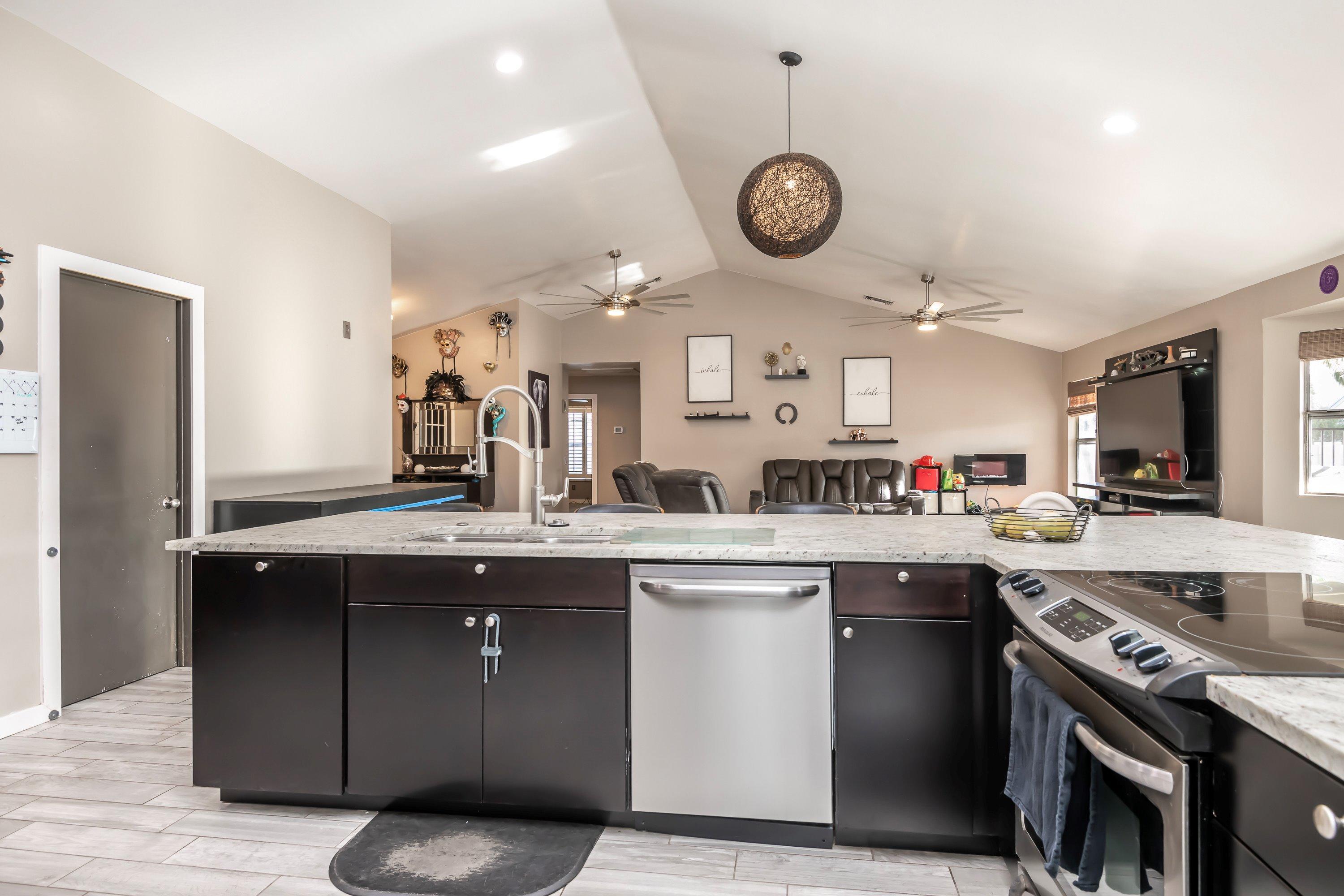 Cortaro Ridge (125-214) - Residential