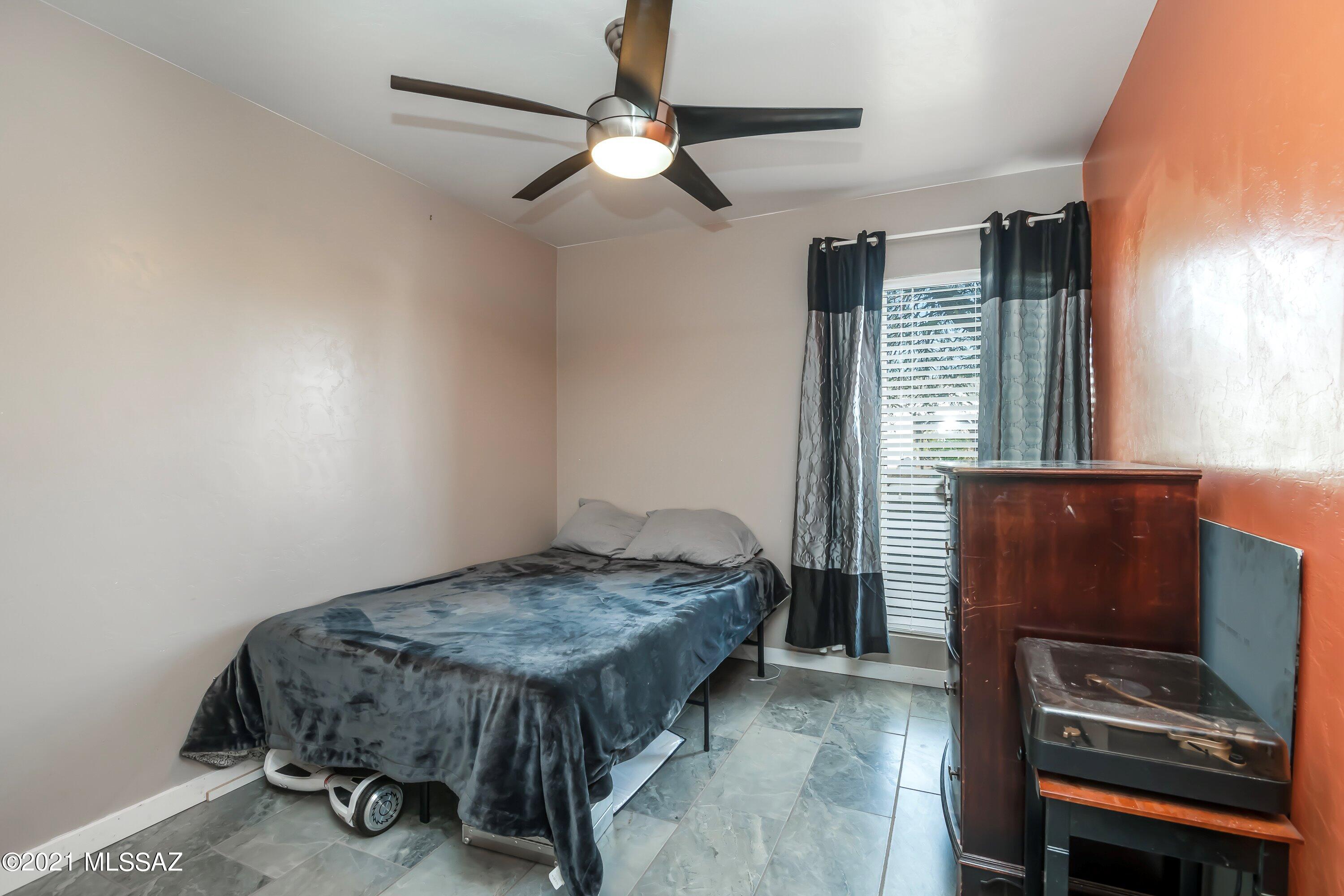Cortaro Ridge (125-214) - Residential