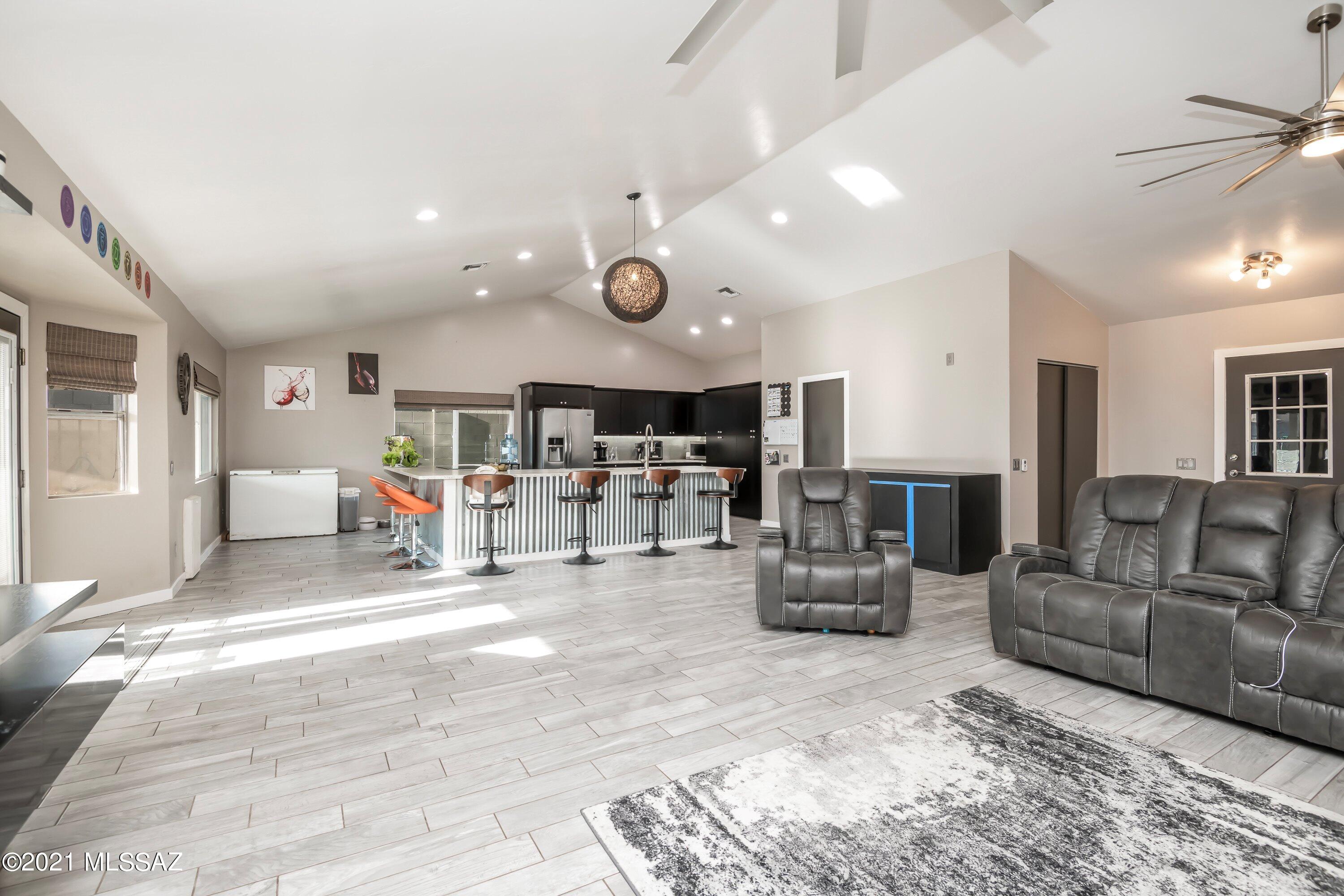 Cortaro Ridge (125-214) - Residential
