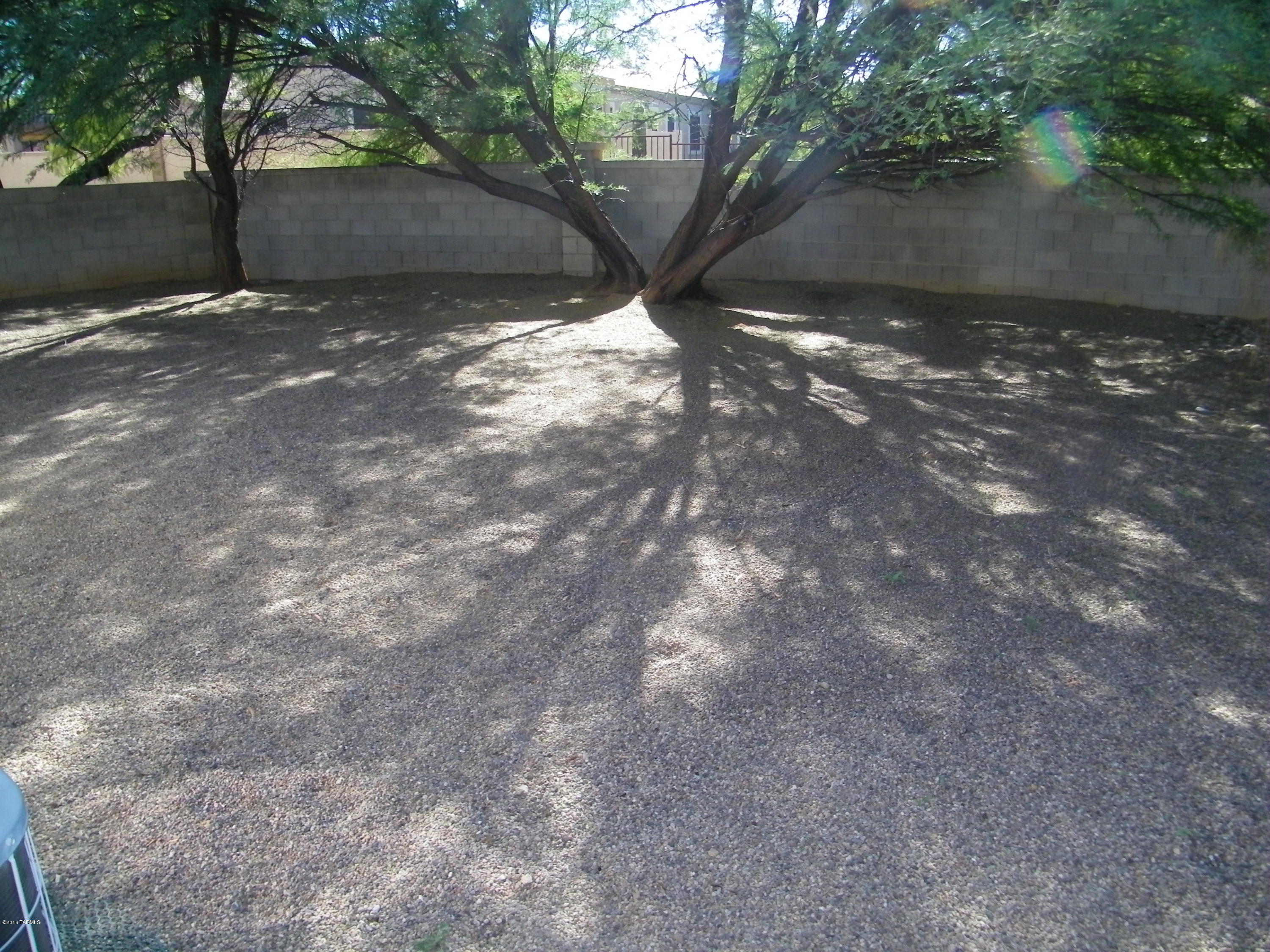 Presidio De Las Montanas - Residential Lease