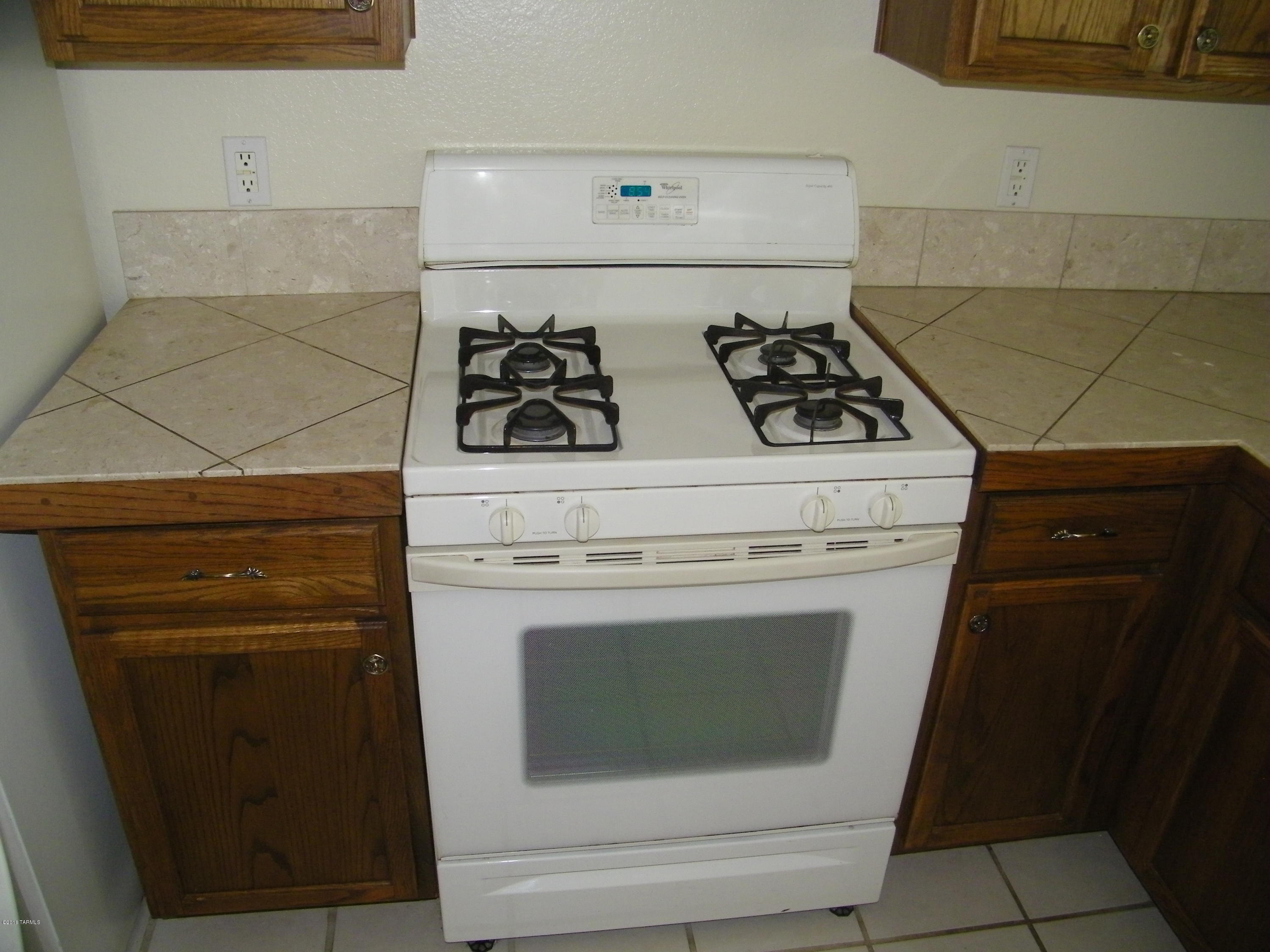 Presidio De Las Montanas - Residential Lease