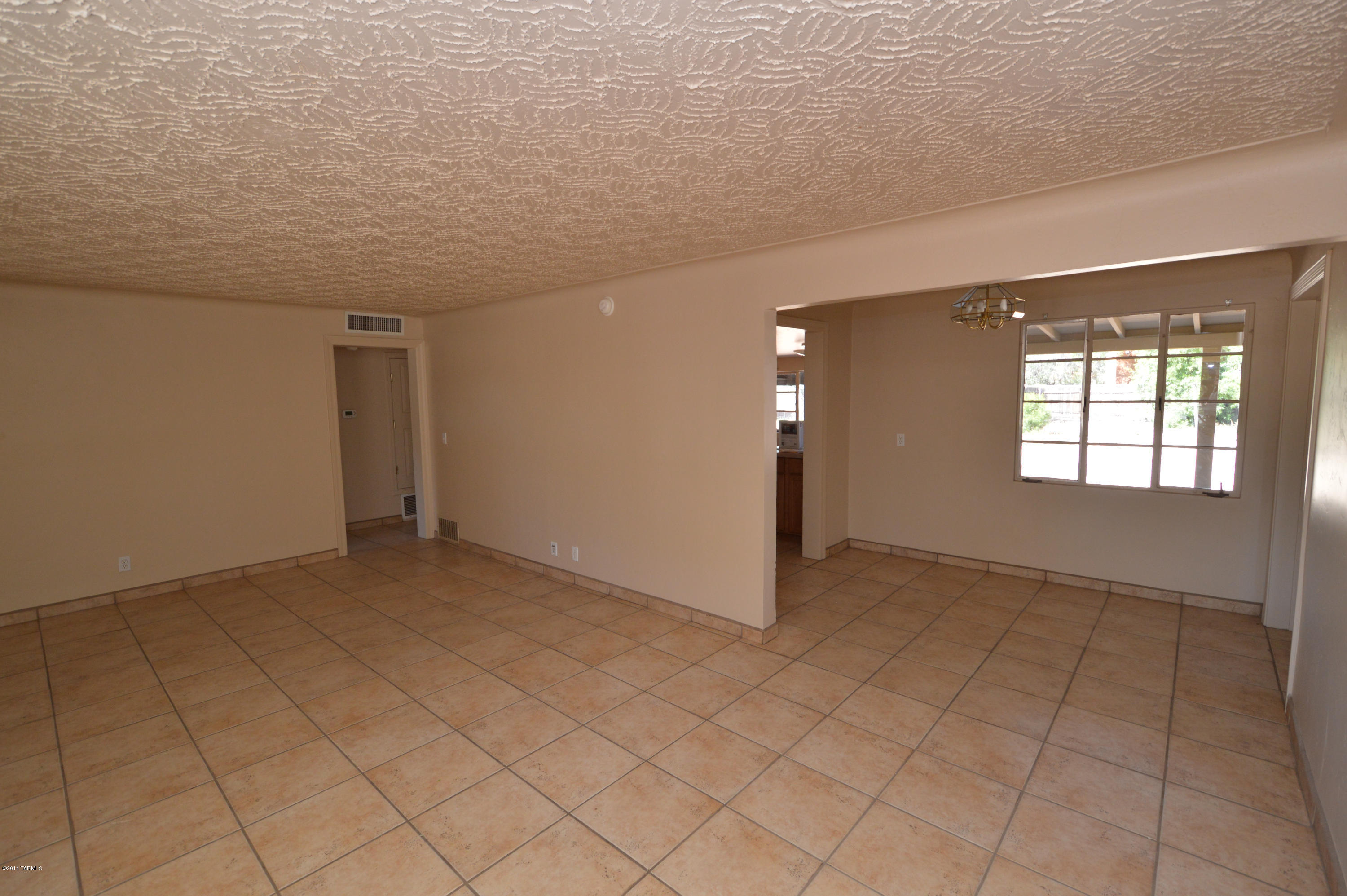 Unsubdivided - Residential Lease