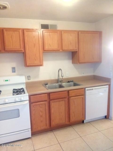 Sunset Foothills Condos (1-201) - Residential