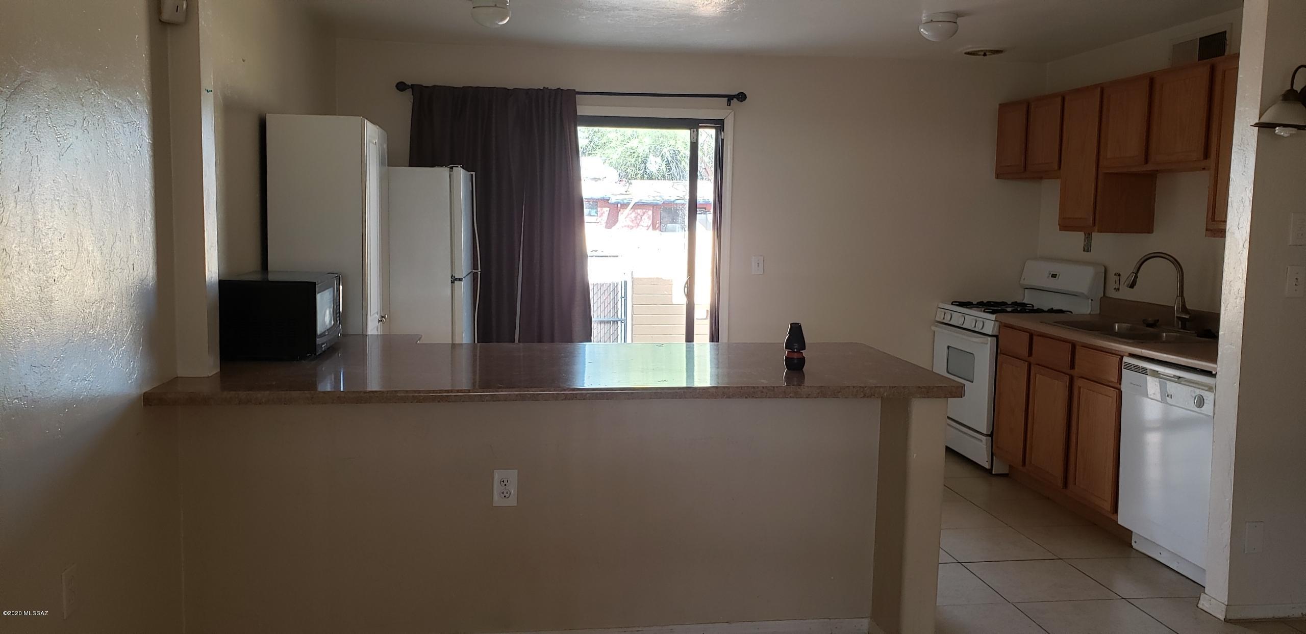 Sunset Foothills Condos (1-201) - Residential