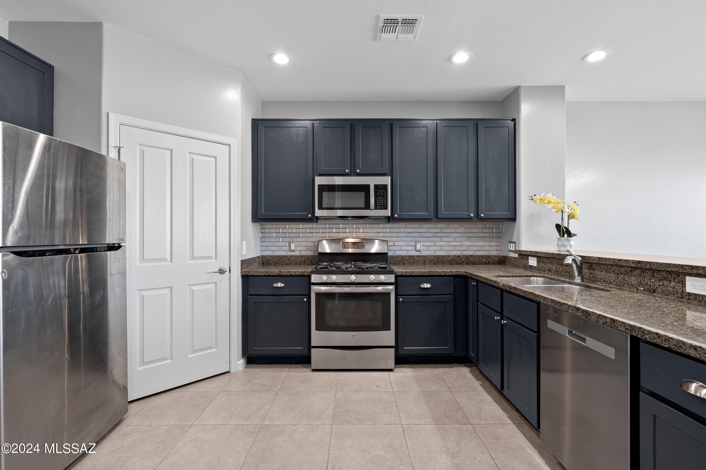 Miramonte At Glenn SQ20133580243 - Residential