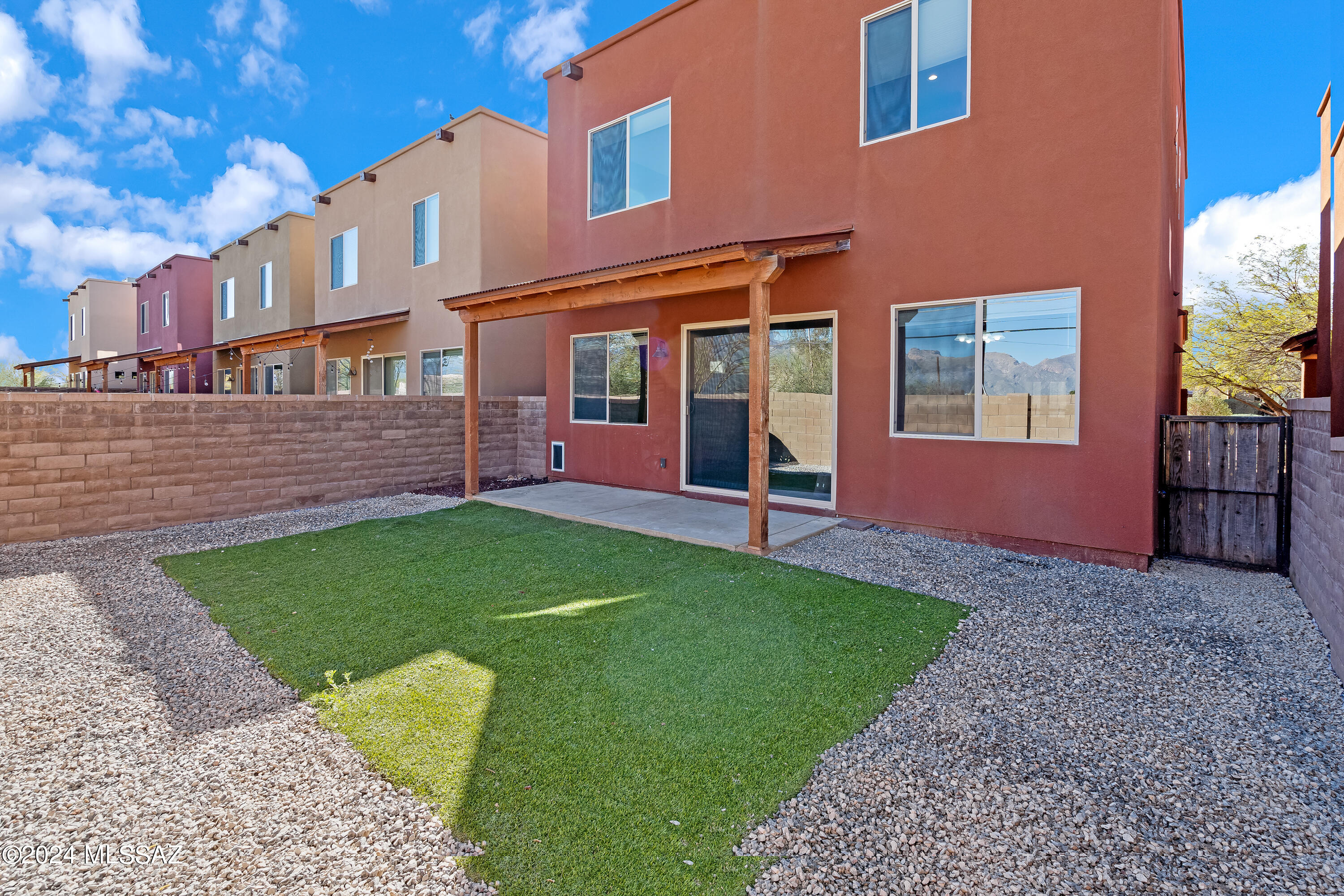 Miramonte At Glenn SQ20133580243 - Residential