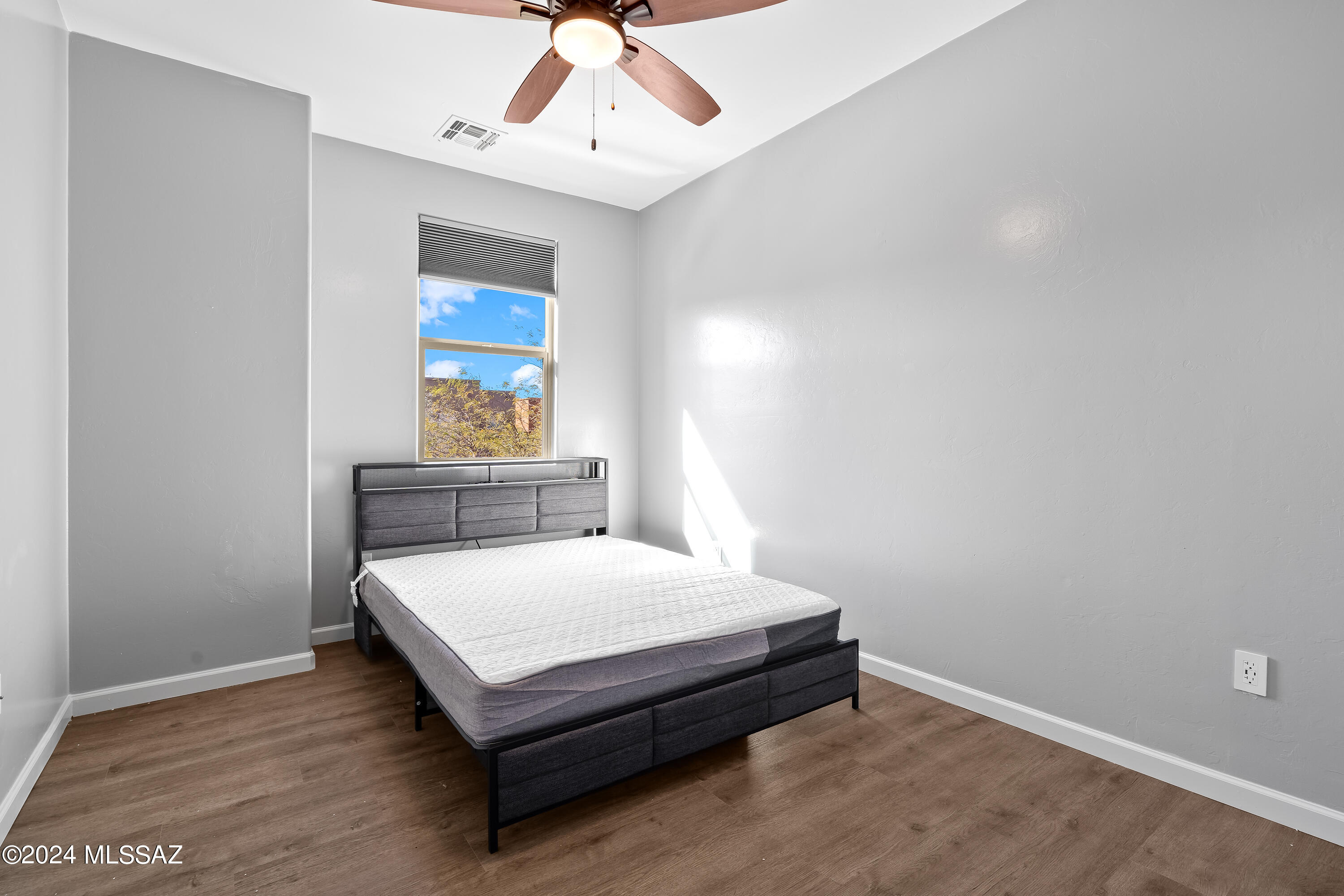 Miramonte At Glenn SQ20133580243 - Residential