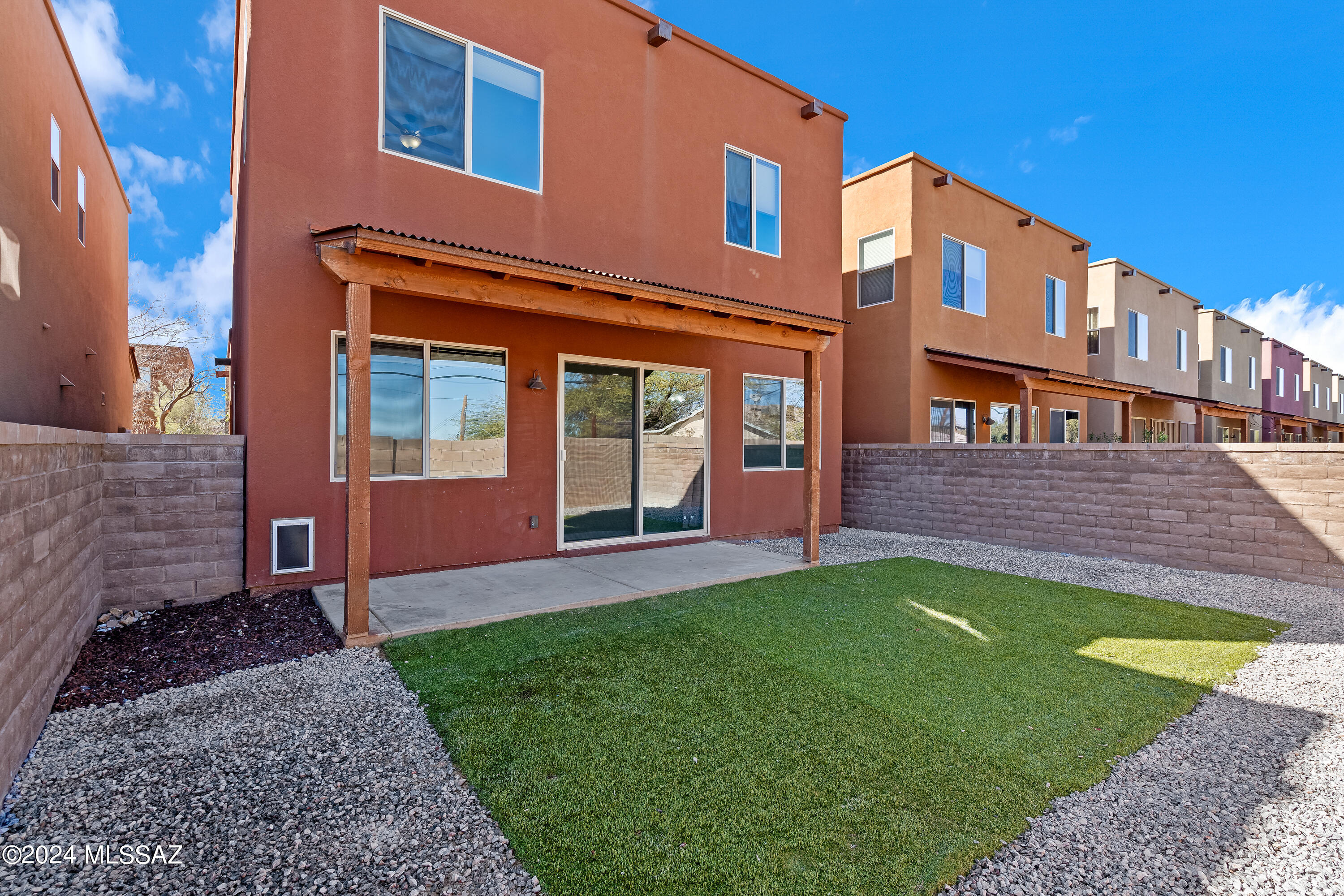 Miramonte At Glenn SQ20133580243 - Residential