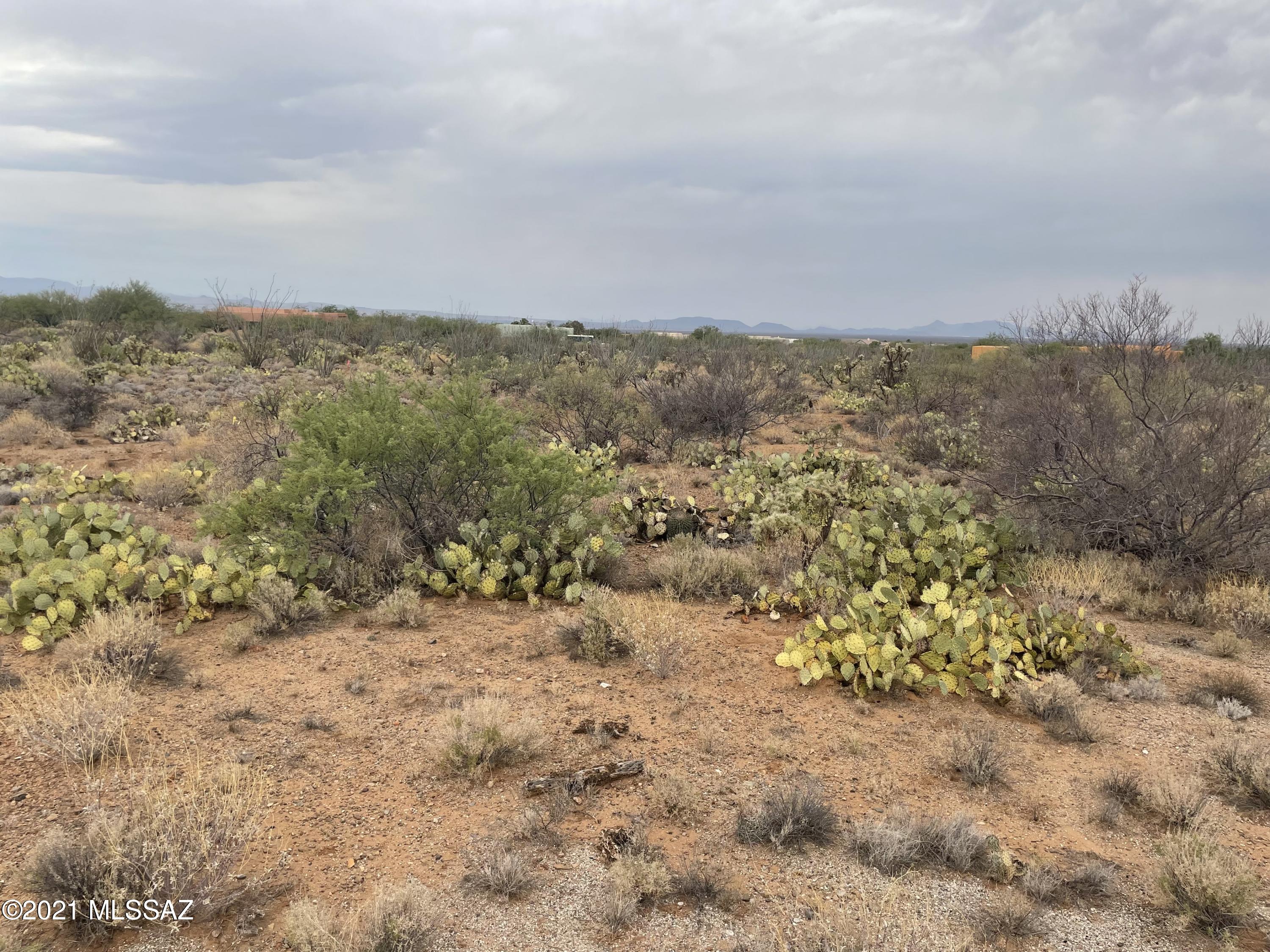 3.97 acres in gated community, buildable, utilities available
to be verified by Buyer
