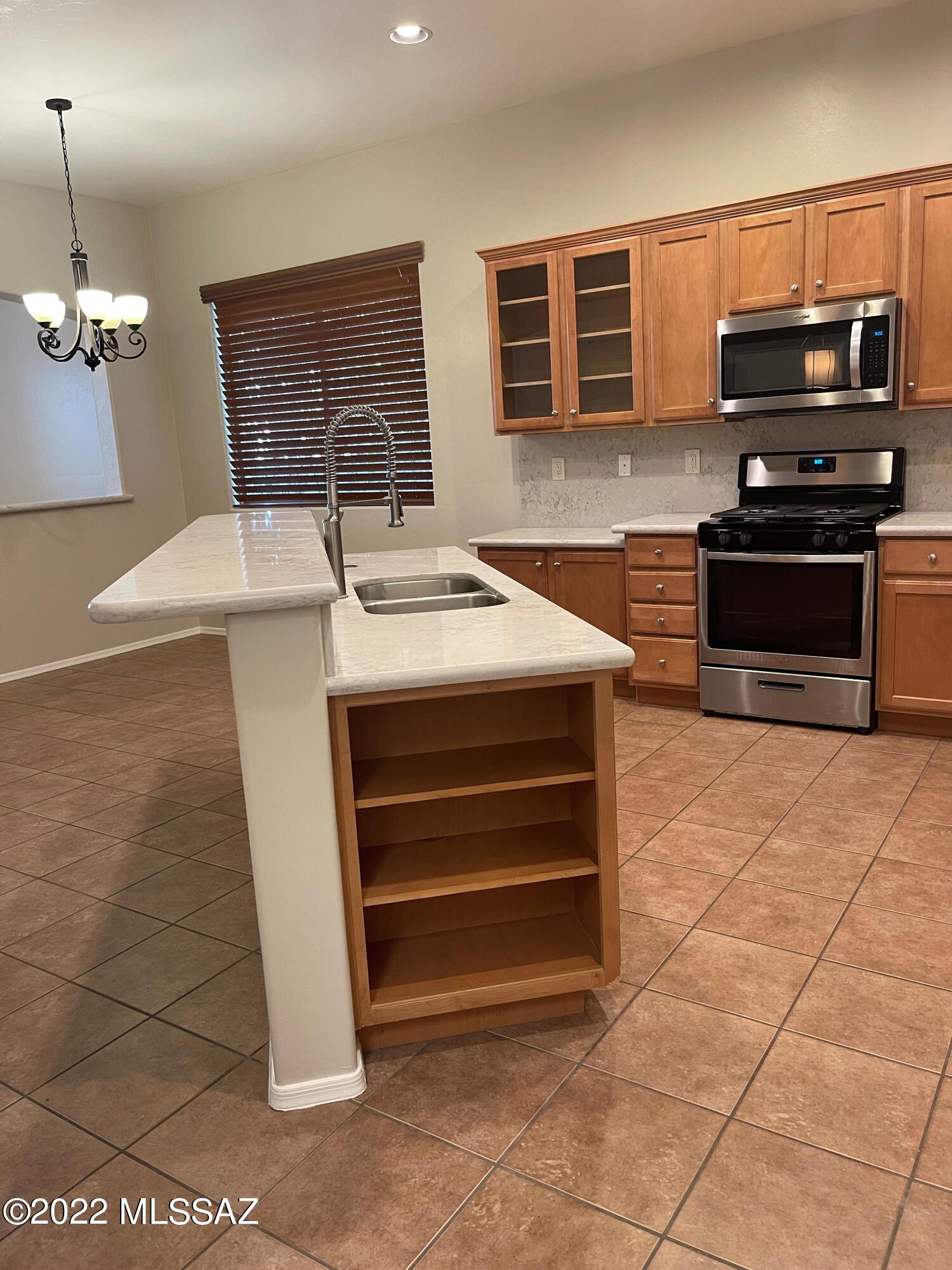 Continental Reserve Blk. 1 & 7 (1-61) - Residential Lease