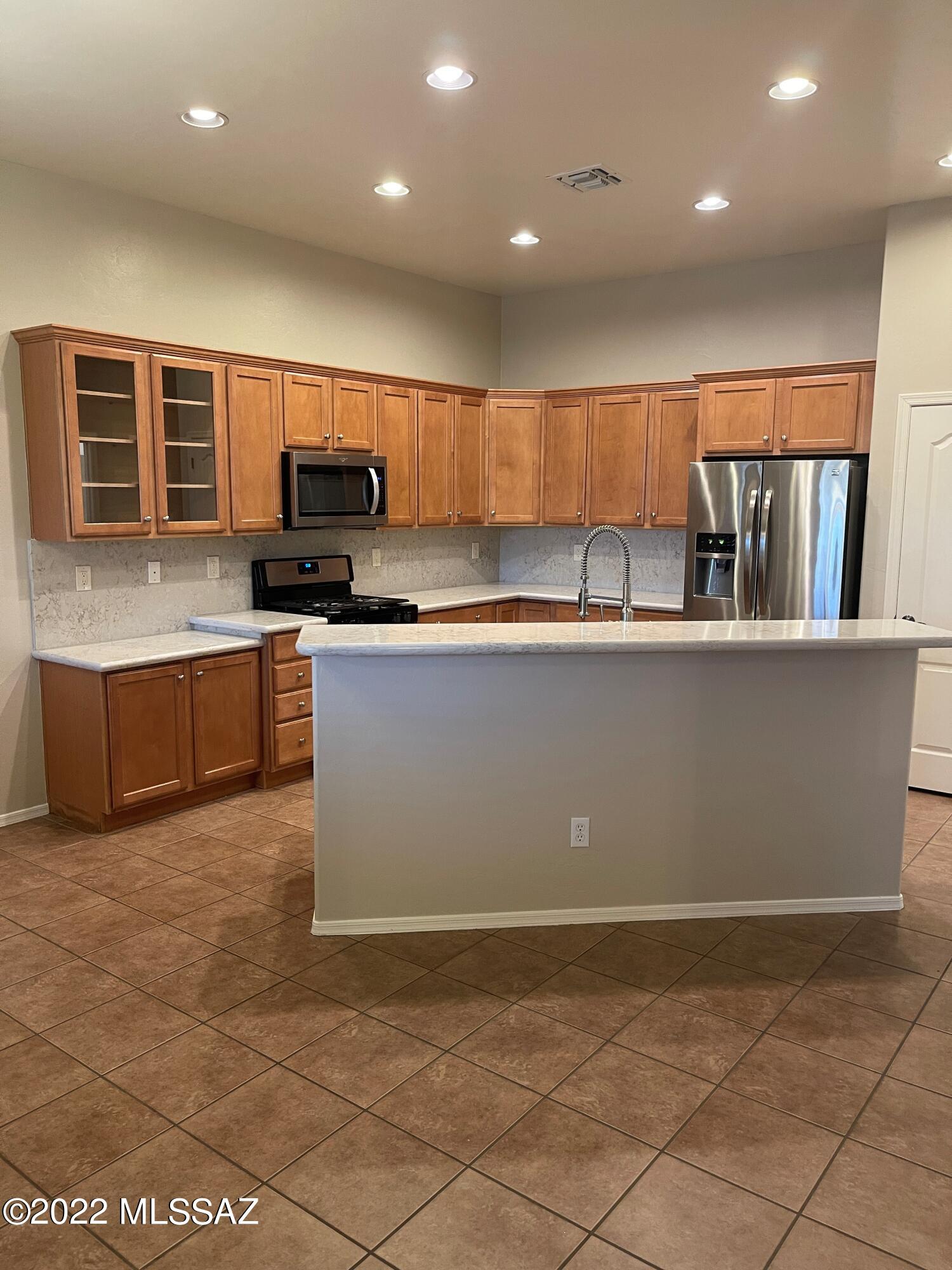 Continental Reserve Blk. 1 & 7 (1-61) - Residential Lease