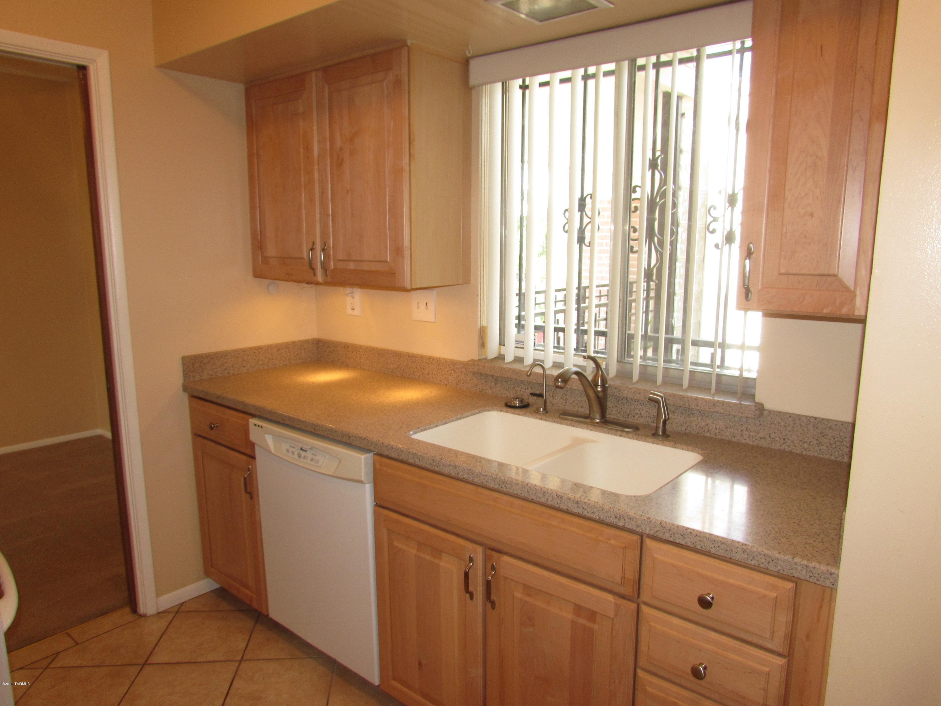 Country Club Heights - Residential Lease
