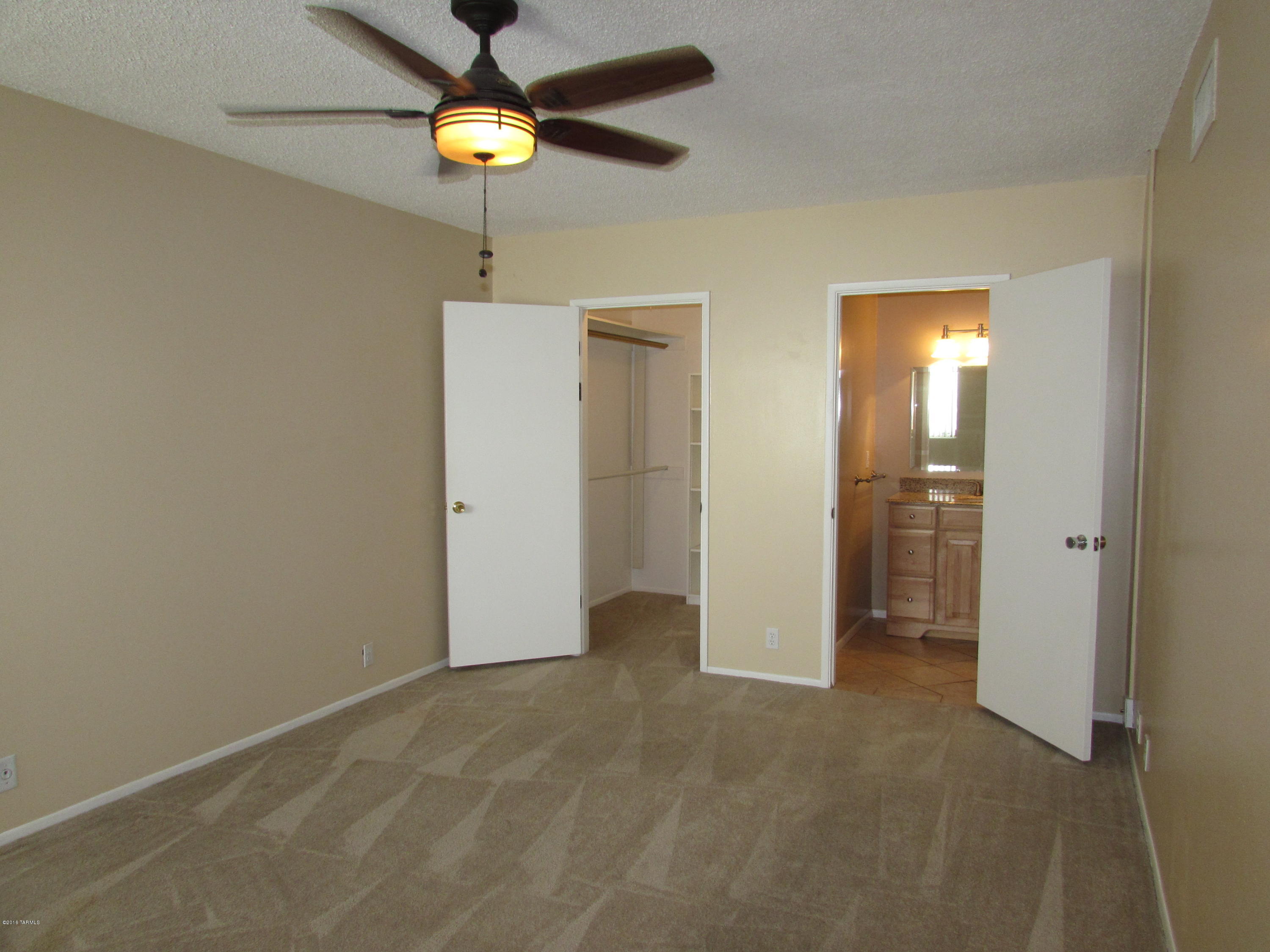 Country Club Heights - Residential Lease