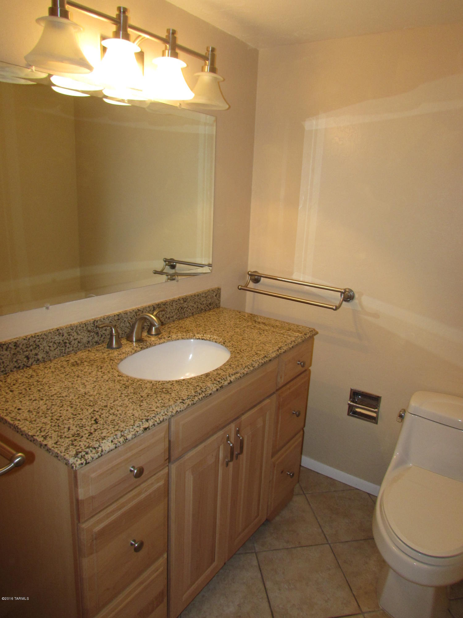 Country Club Heights - Residential Lease