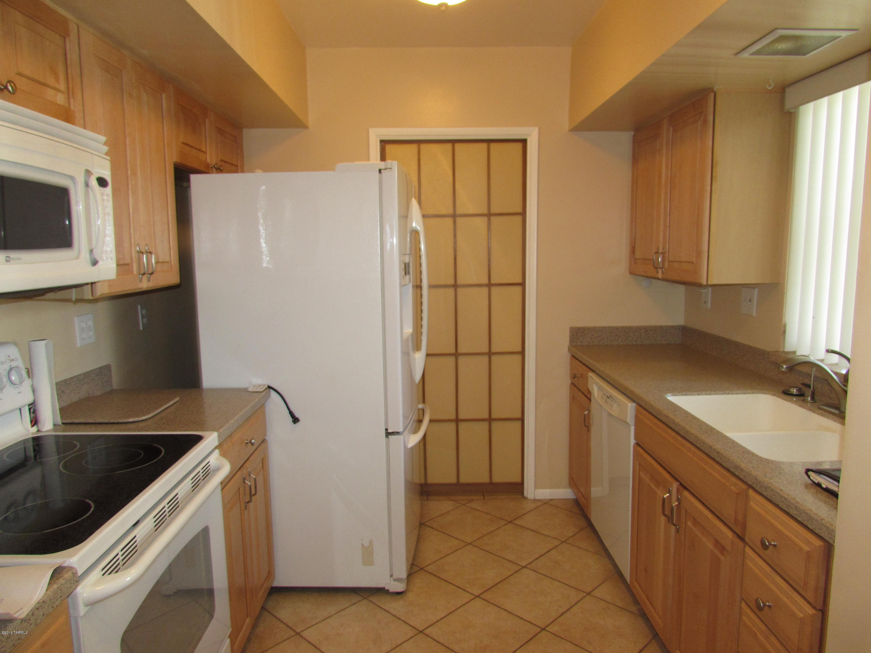 Country Club Heights - Residential Lease